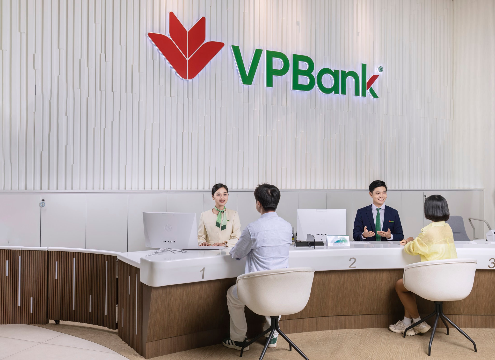 VPBank.jpg