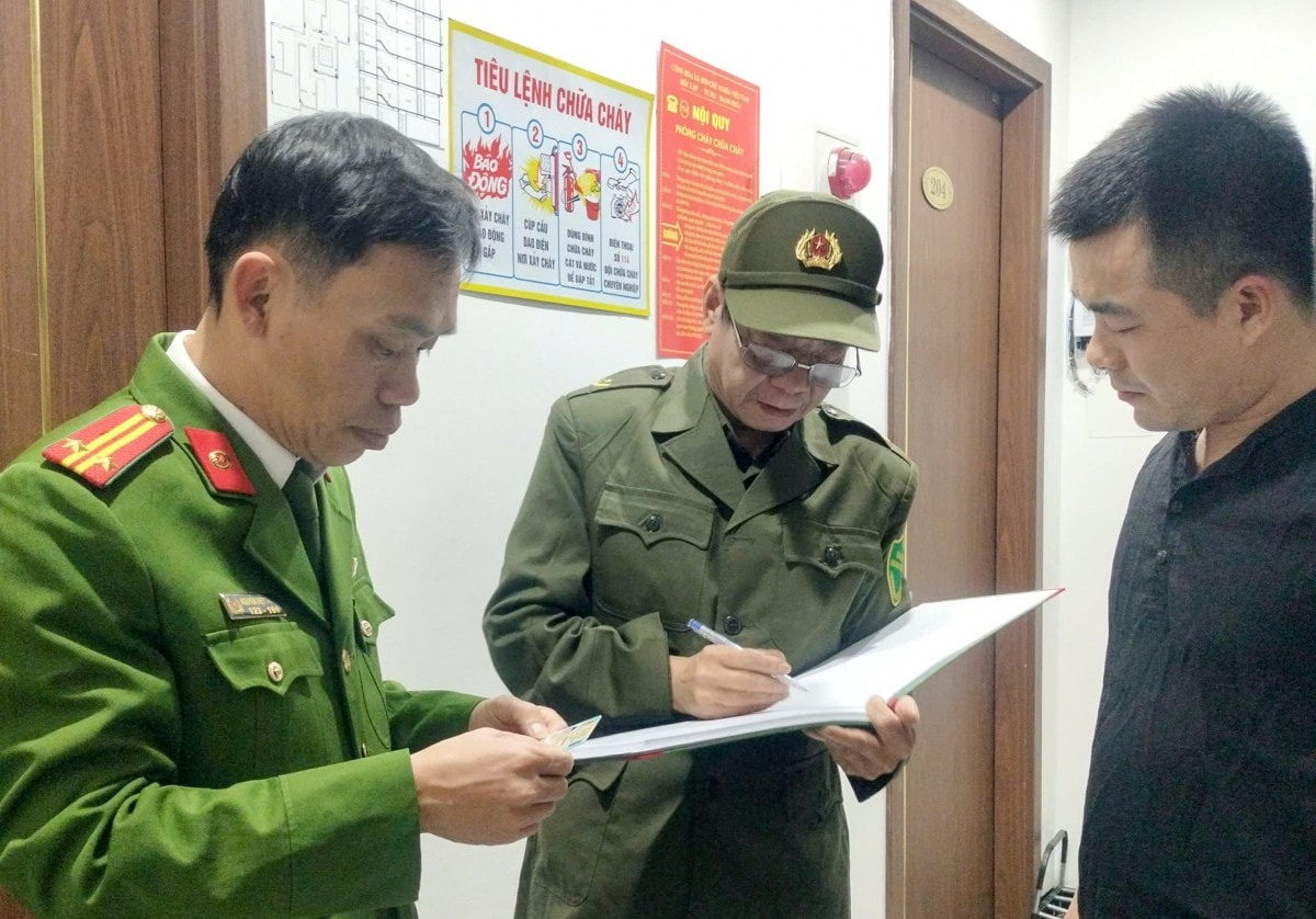 tăng cường rà soát cư trú, giữ vững địa bàn hướng tới Đại hội XIV của Đảng