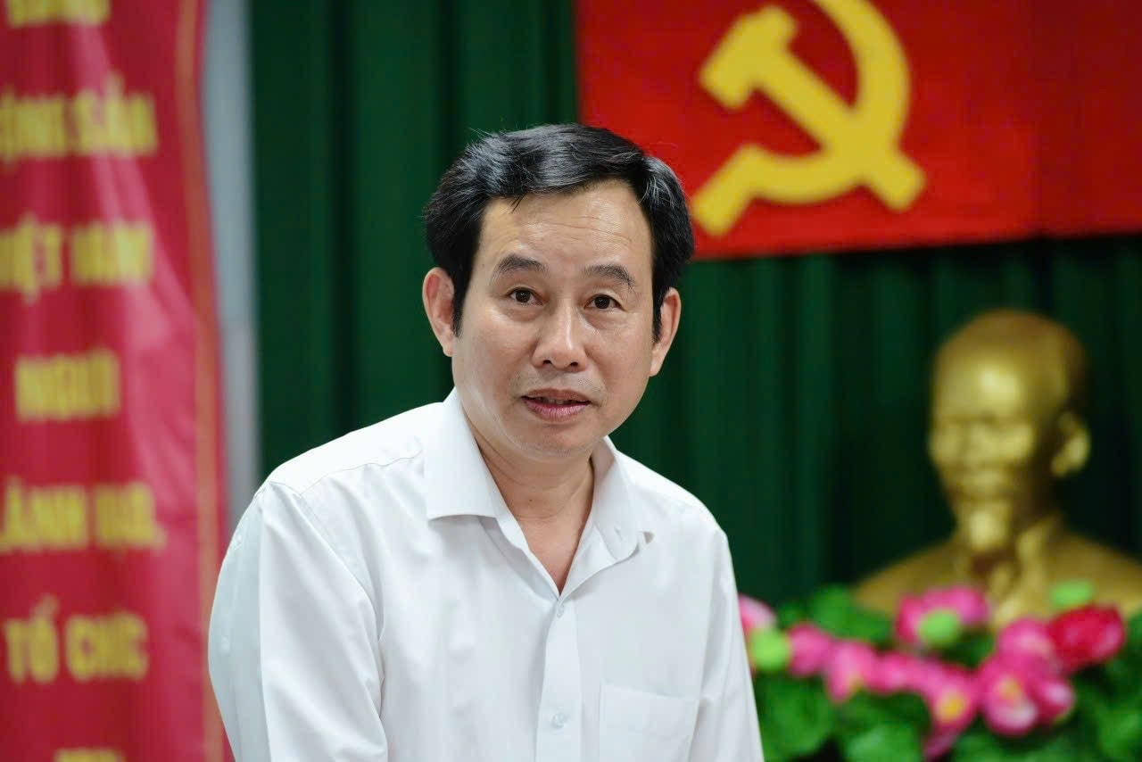 tran-van-khanh.jpg