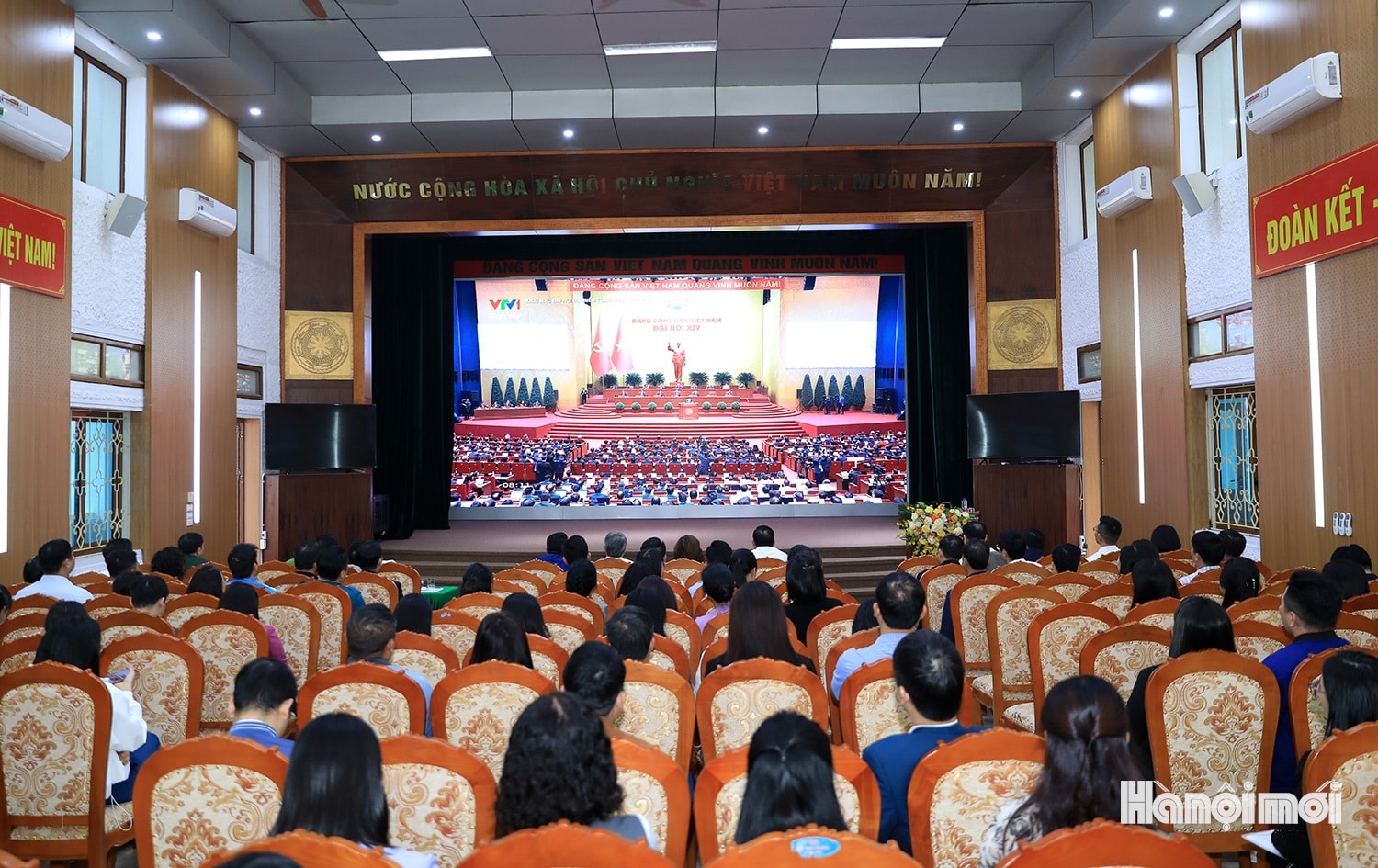 W_khai-mac-dai-hoi-xiv-1.jpg