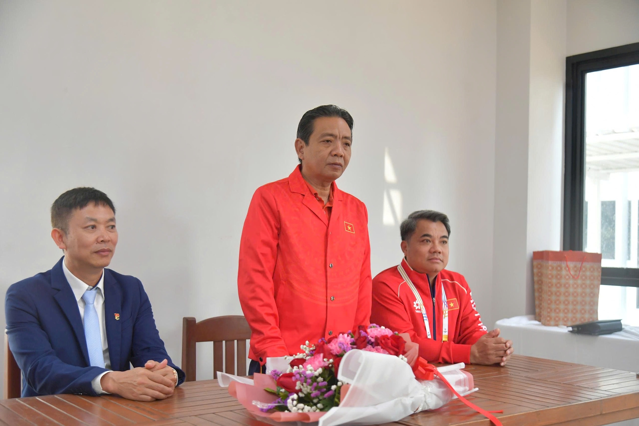 20-thu-truong-cuong1.jpg