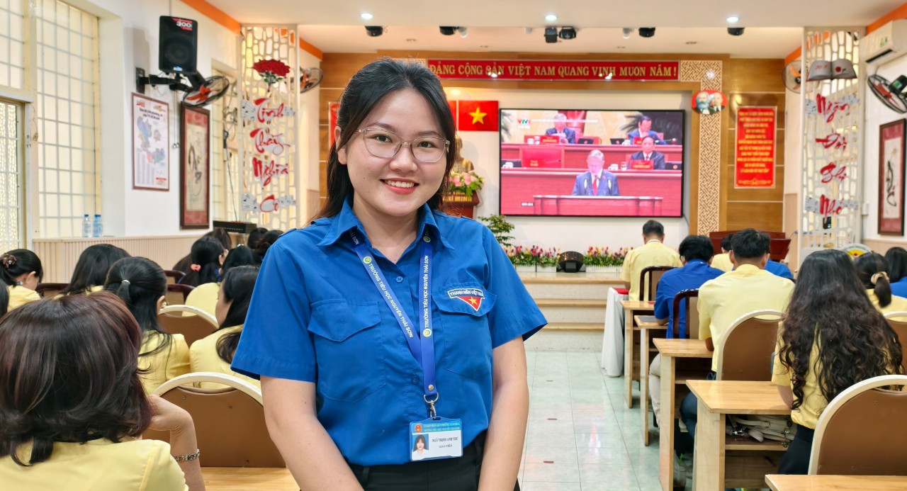 Cô Ngô Trịnh Anh Thư, giáo viên khối 4, Trường Tiểu học Nguyễn Thái Sơn. Ảnh: Nguyễn Lê