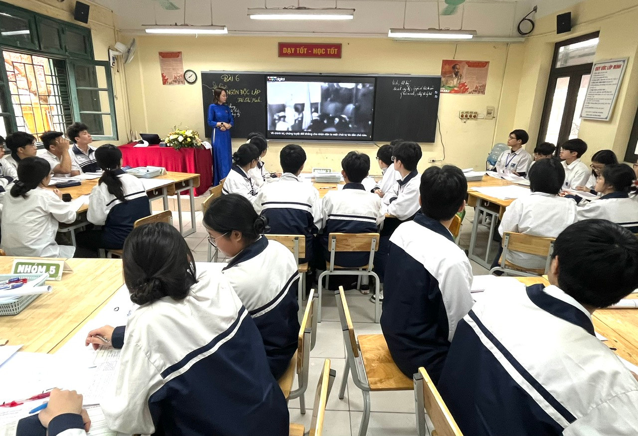 2001-hoi-thi-day-gioi-thpt-2.jpg