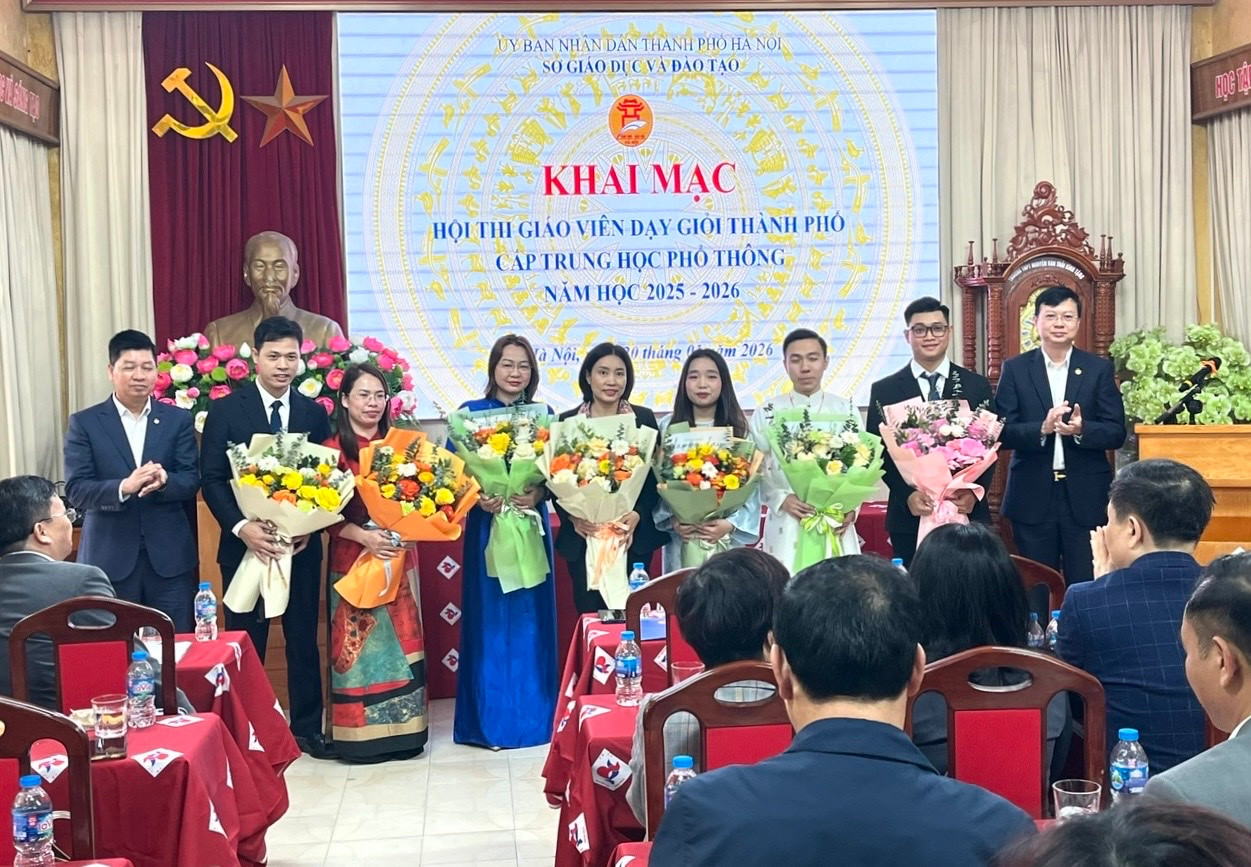 2001-hoi-thi-day-gioi-thpt-4.jpg