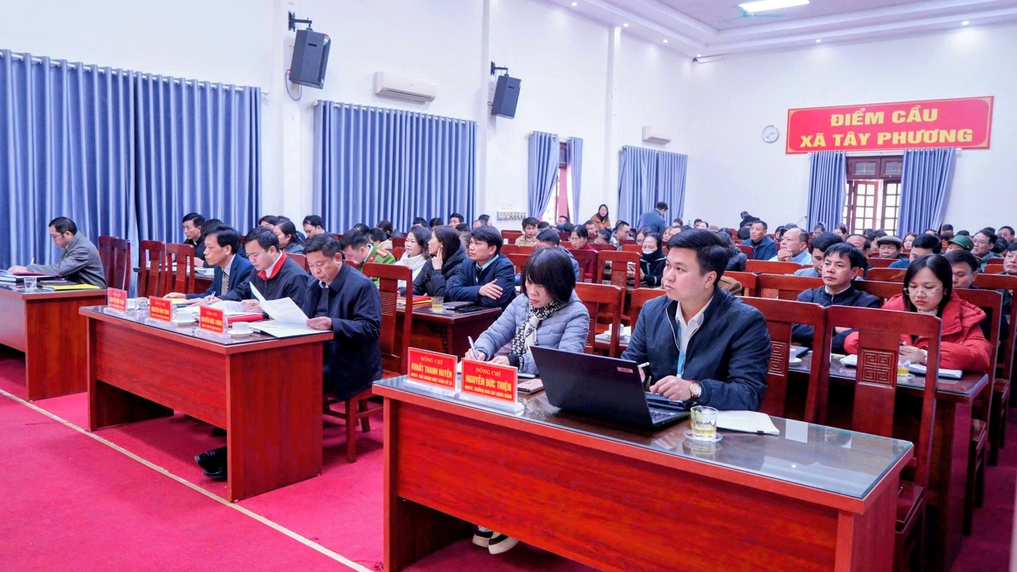 tay-phuong.jpg