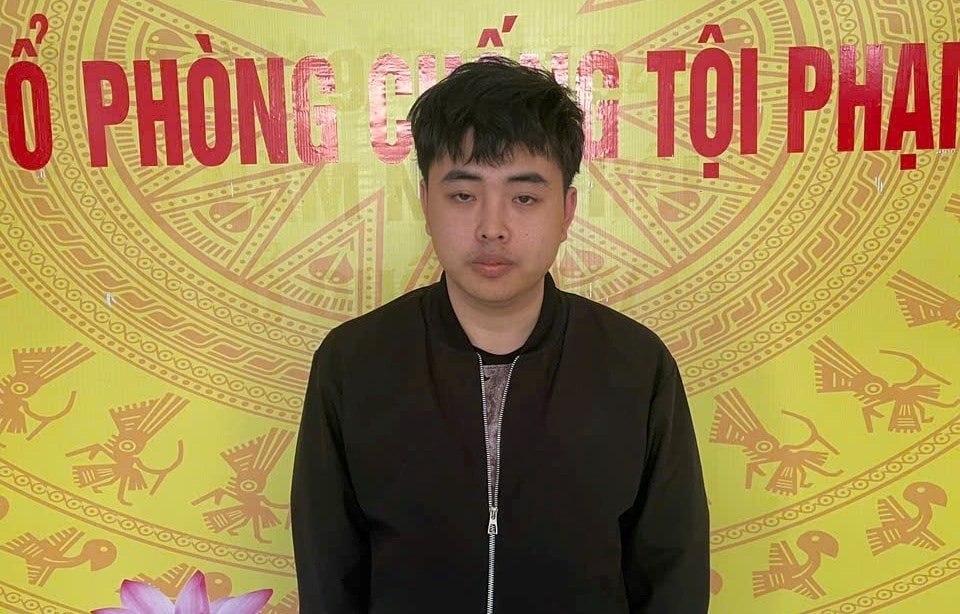 Các đối tượng Báo, Tùng và Cường