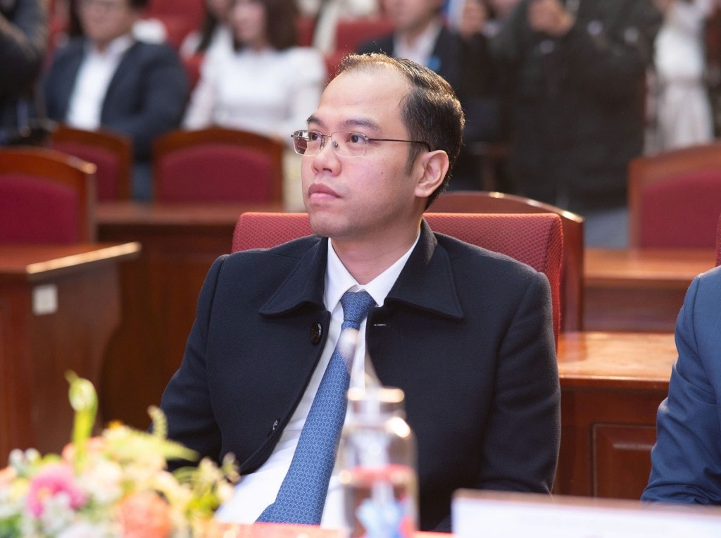 đồng chí Nguyễn Tiến Hưng – Ủy viên Thường vụ Trung ương Đoàn, Phó Chủ tịch Trung ương Hội Sinh viên Việt Nam, Thành ủy viên, Phó Chủ tịch Ủy ban MTTQ Việt Nam TP Hà Nội, Bí thư Thành đoàn Hà Nội