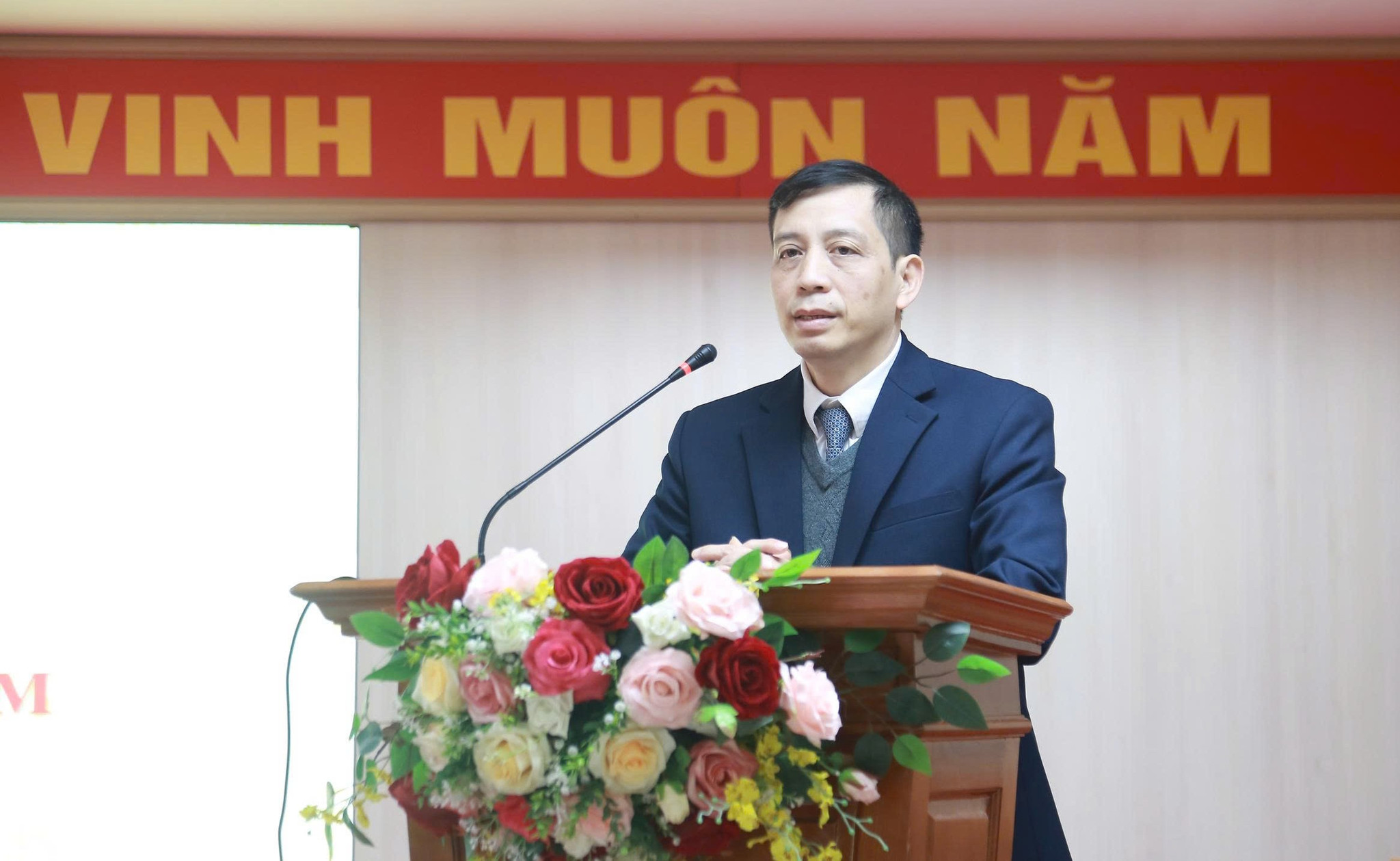 ngueyenx-sy-hoat-pb.jpg
