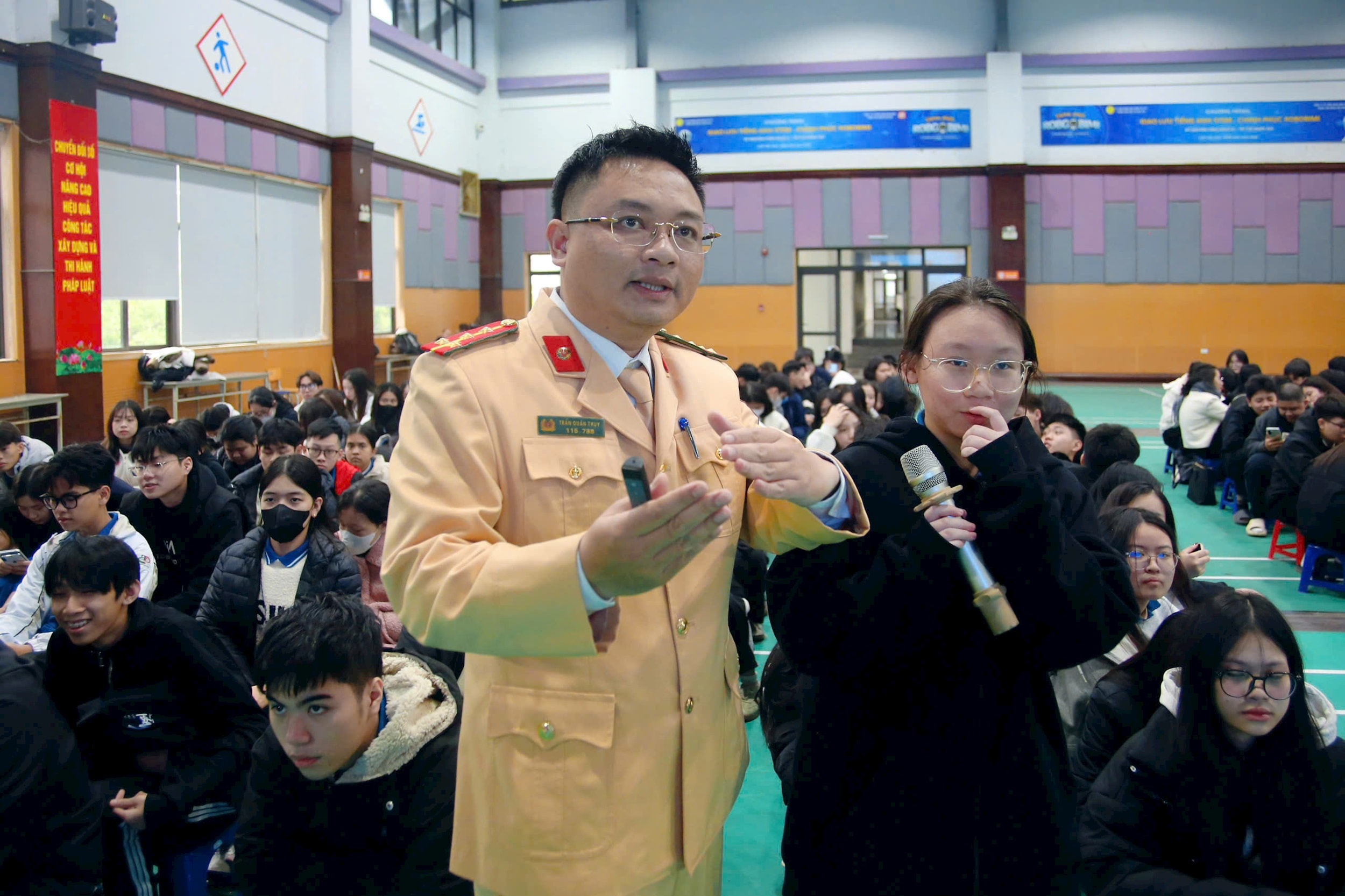 tay-ho1.jpg