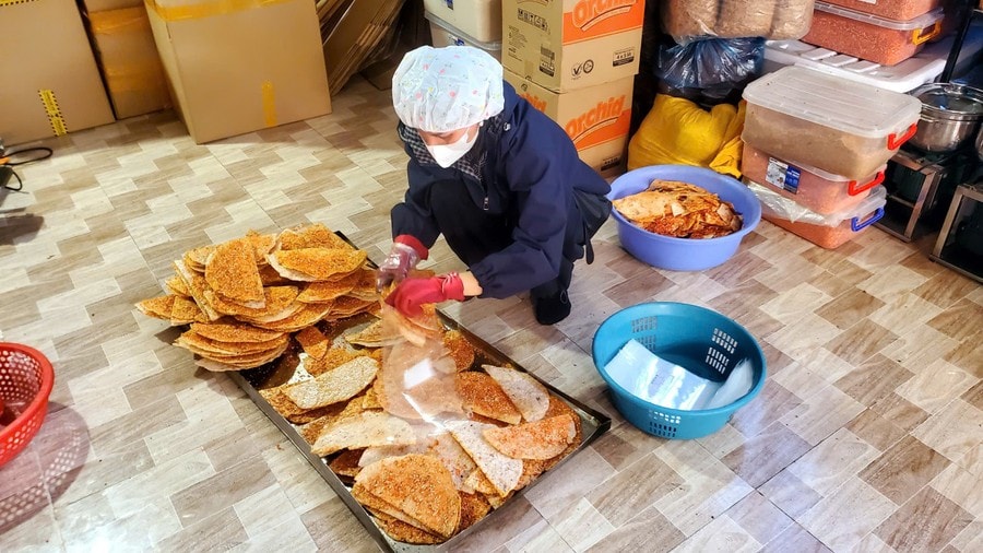 Cơ sở sản xuất sản phẩm thực phẩm nhưng không thực hiện theo đúng quy định pháp luật về việc tự công bố sản phẩm
