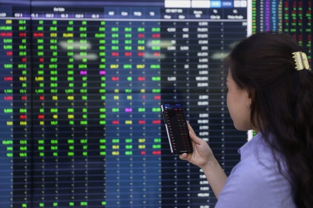 Chứng khoán tuần tới: VN-Index chững lại, rung lắc gia tăng