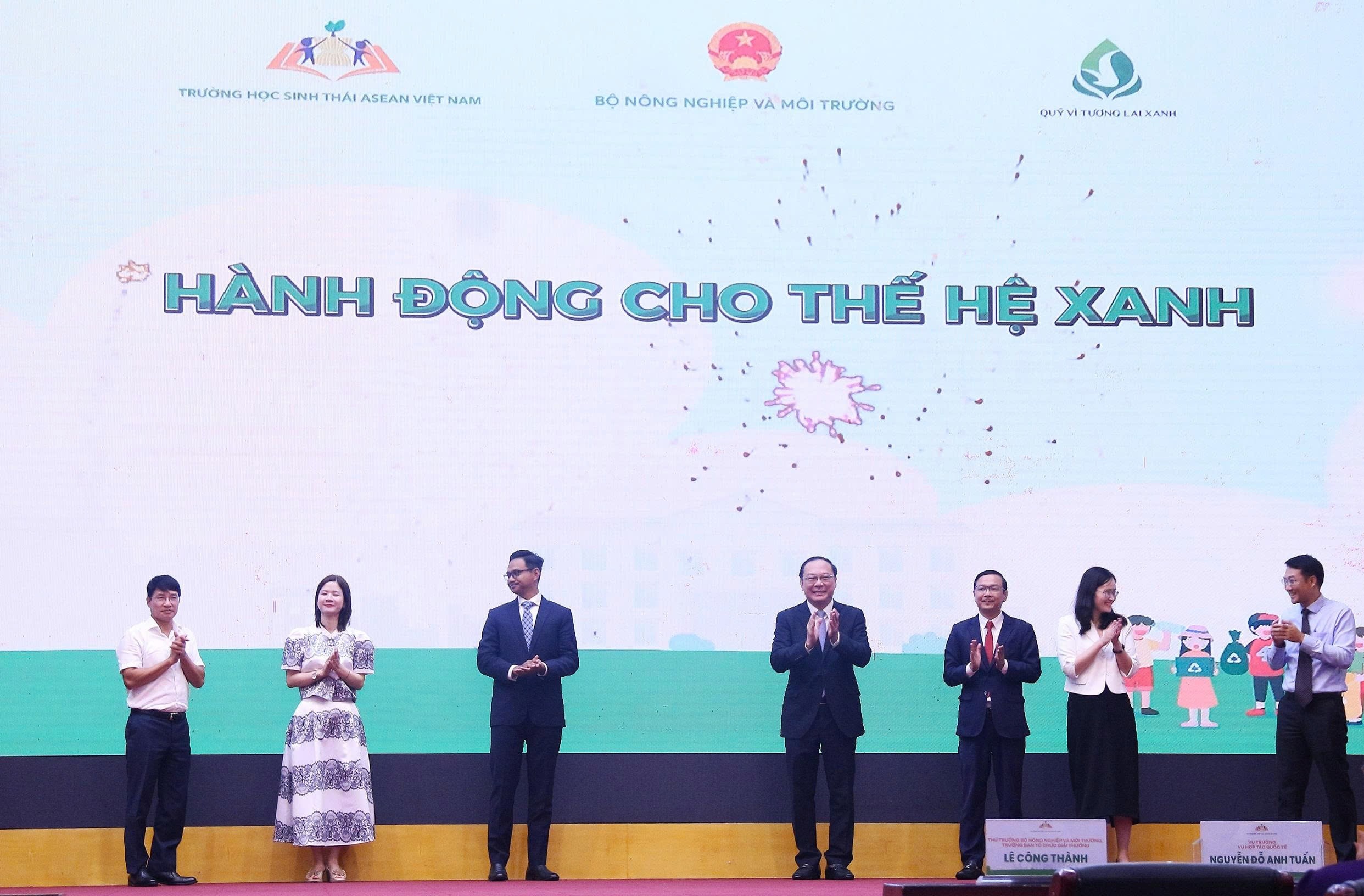 hop-bao3.jpg