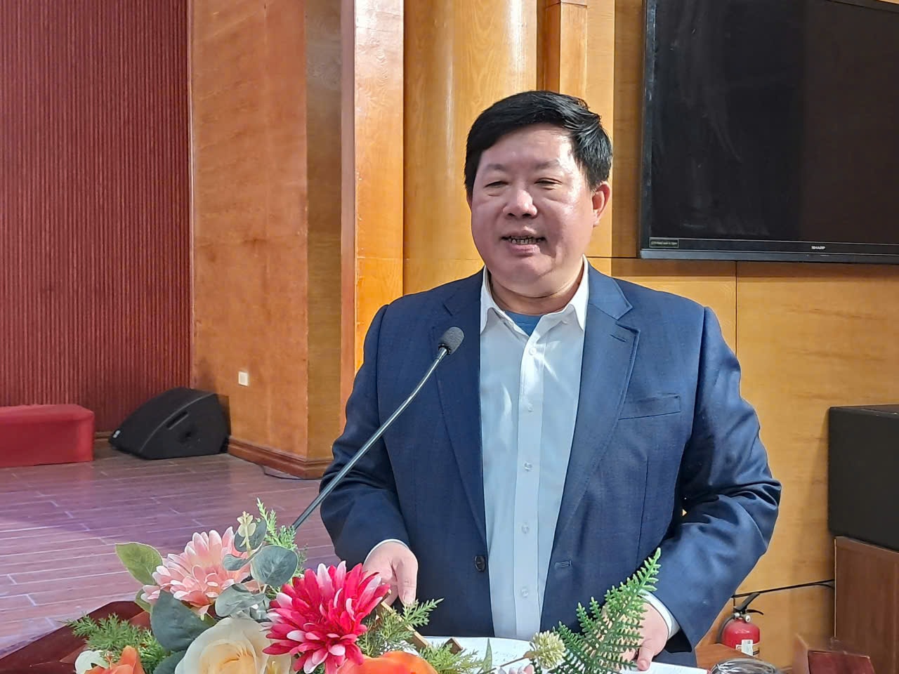 ac-a-tinh-.jpg