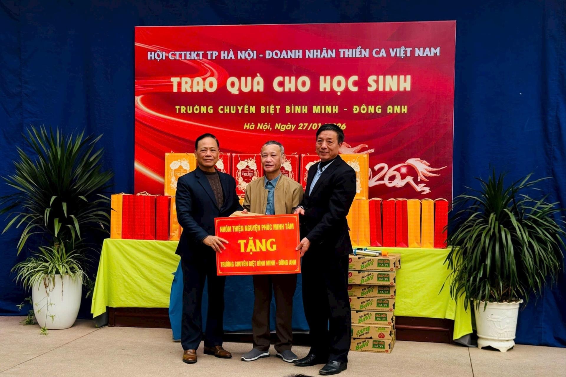 nhom-thien-nguyen-phuc-minh.jpg
