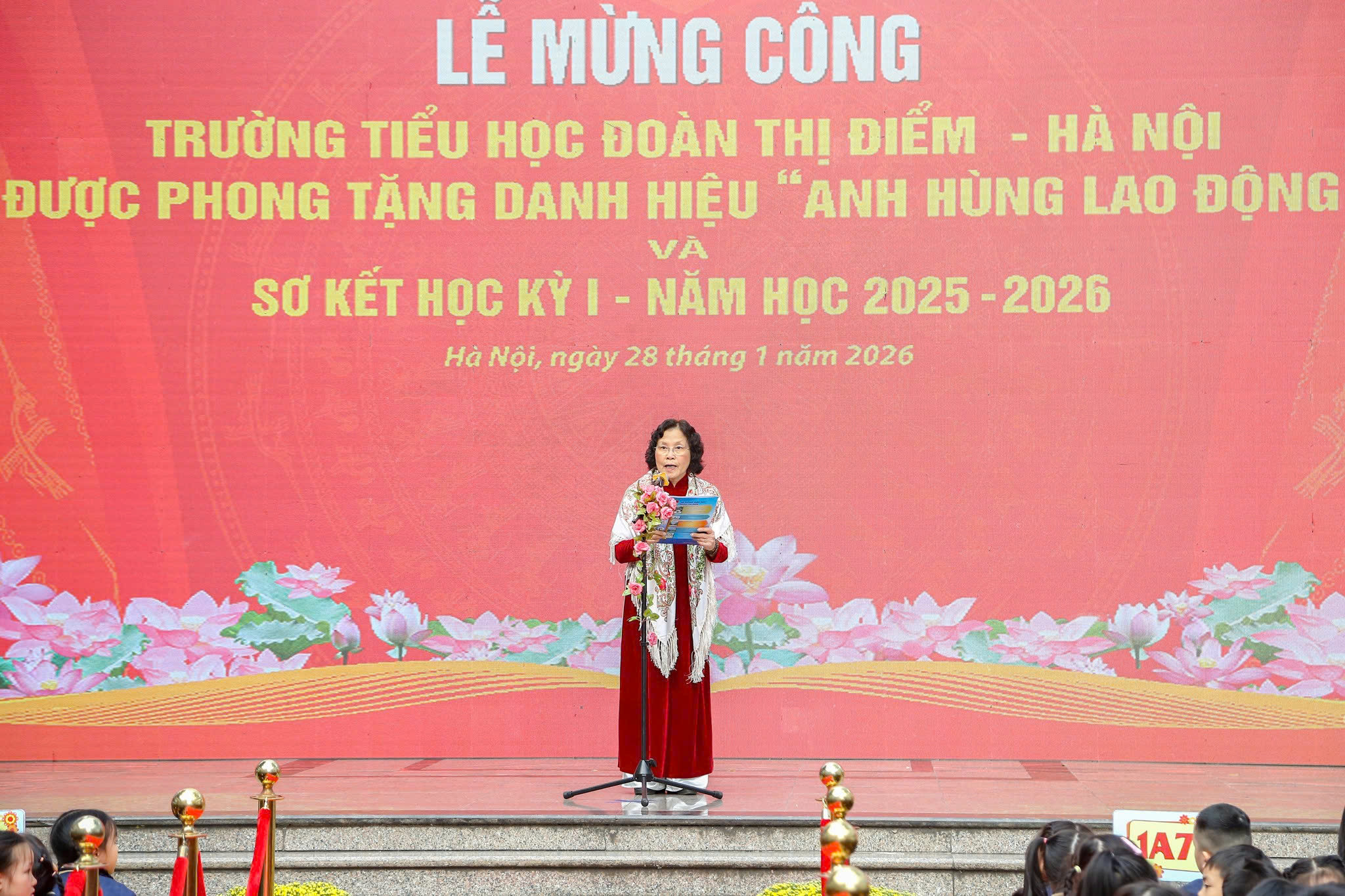 2801-th-doan-thi-diem-1.jpg