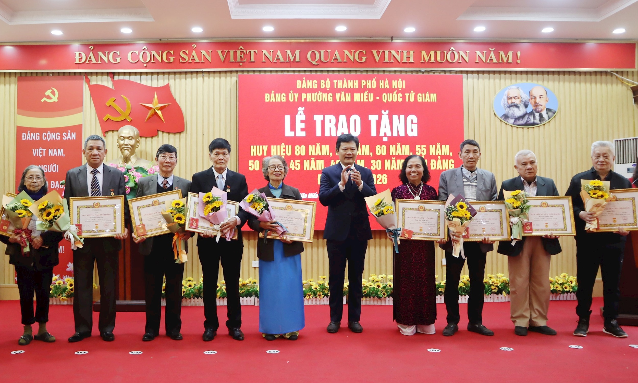 tuan.jpg