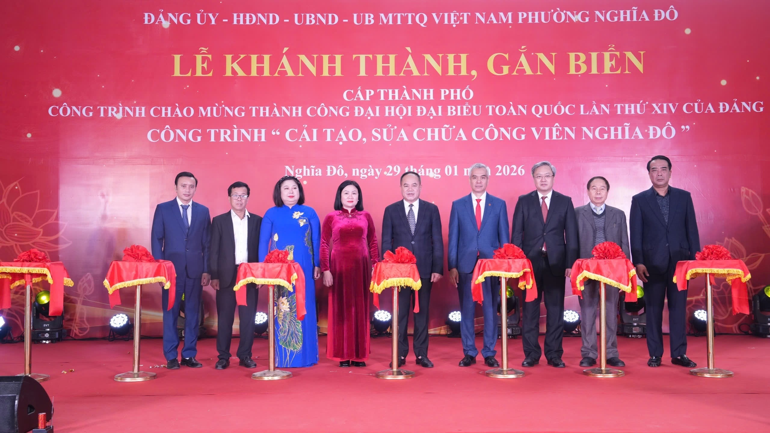 Phường Nghĩa Đô gắn biển công trình chào mừng Đại hội XIV của Đảng