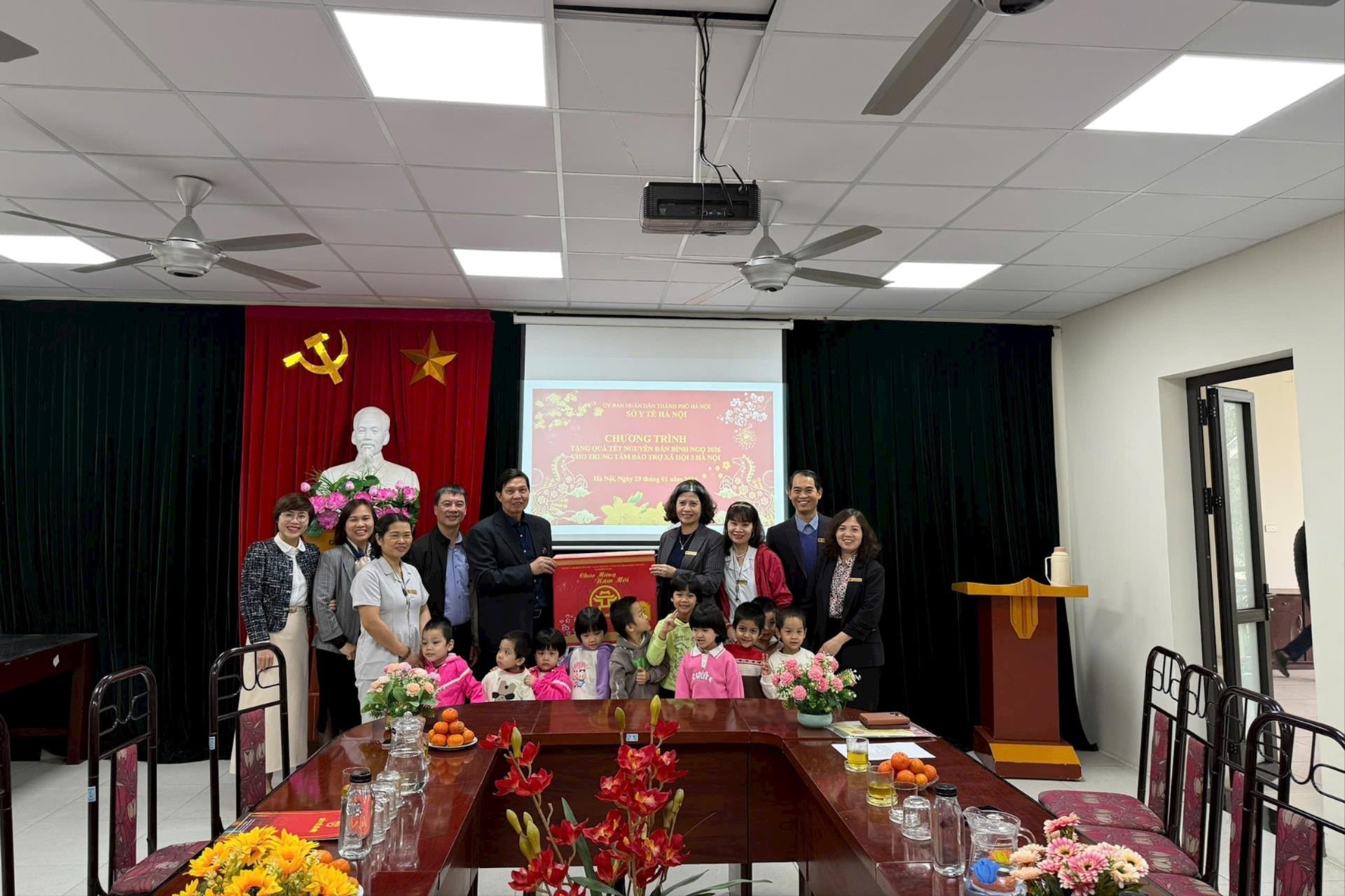 tham-trung-tam-bao-tro-3.jpg
