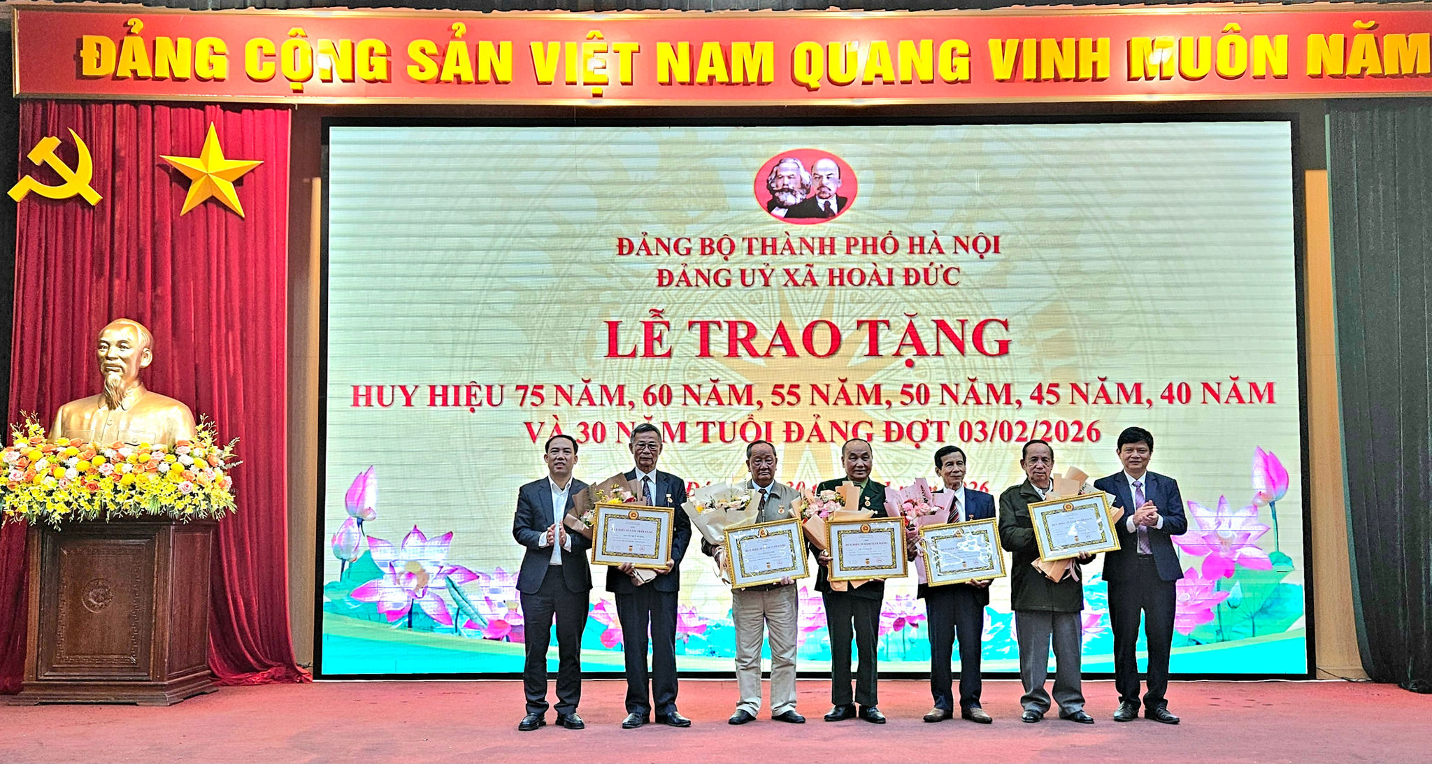 3hoai-duc.jpg