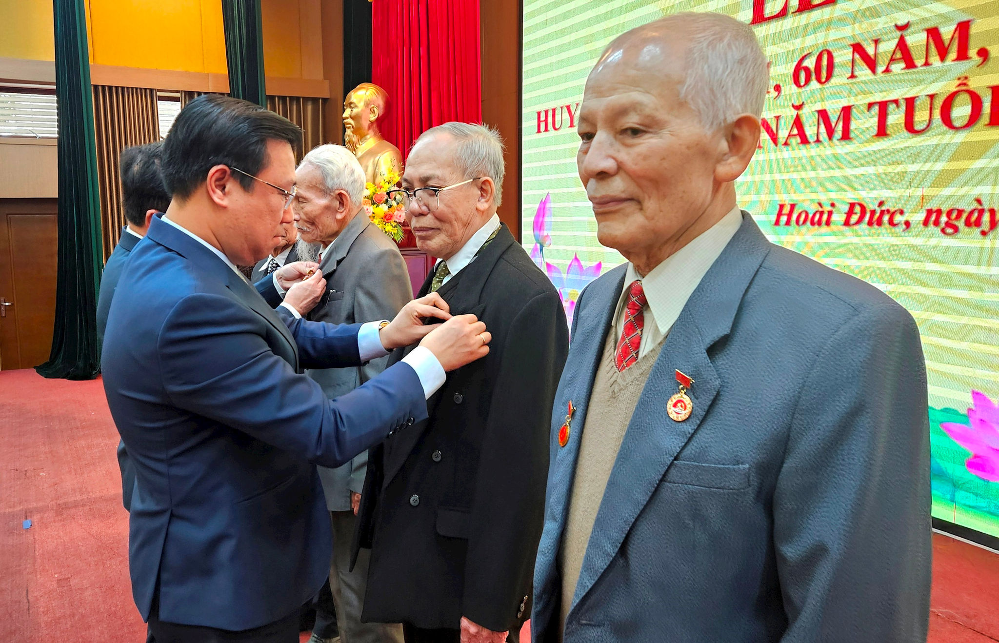 hoai-duc-1.jpg