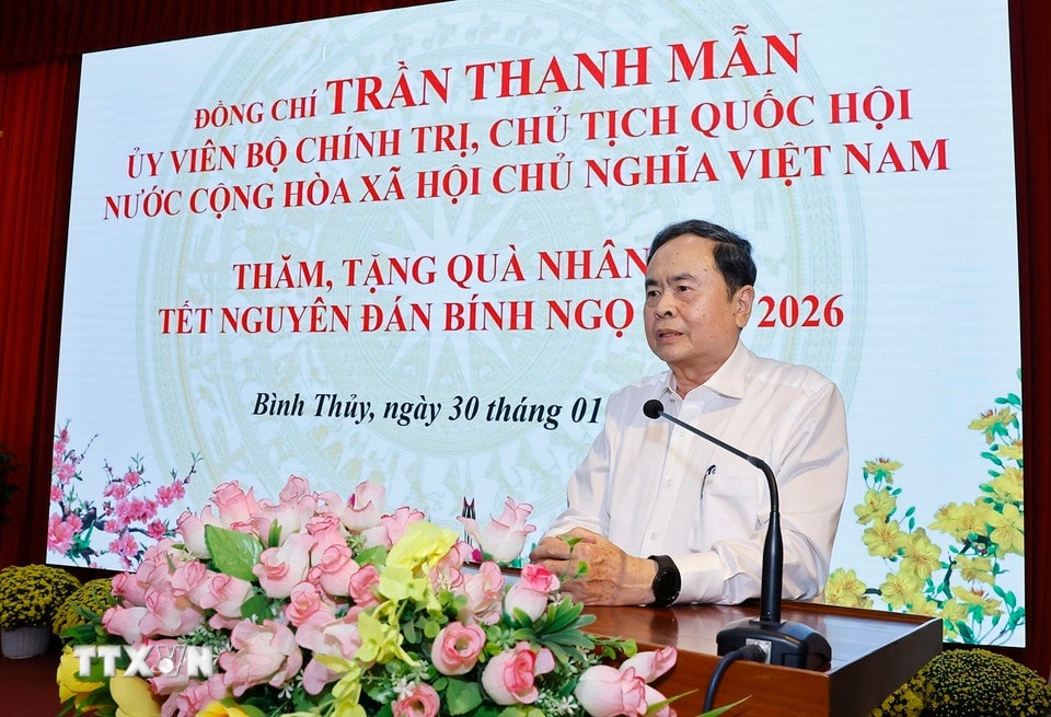 chu-tich-quoc-hoi-chuc-tet-can-tho-1.jpg