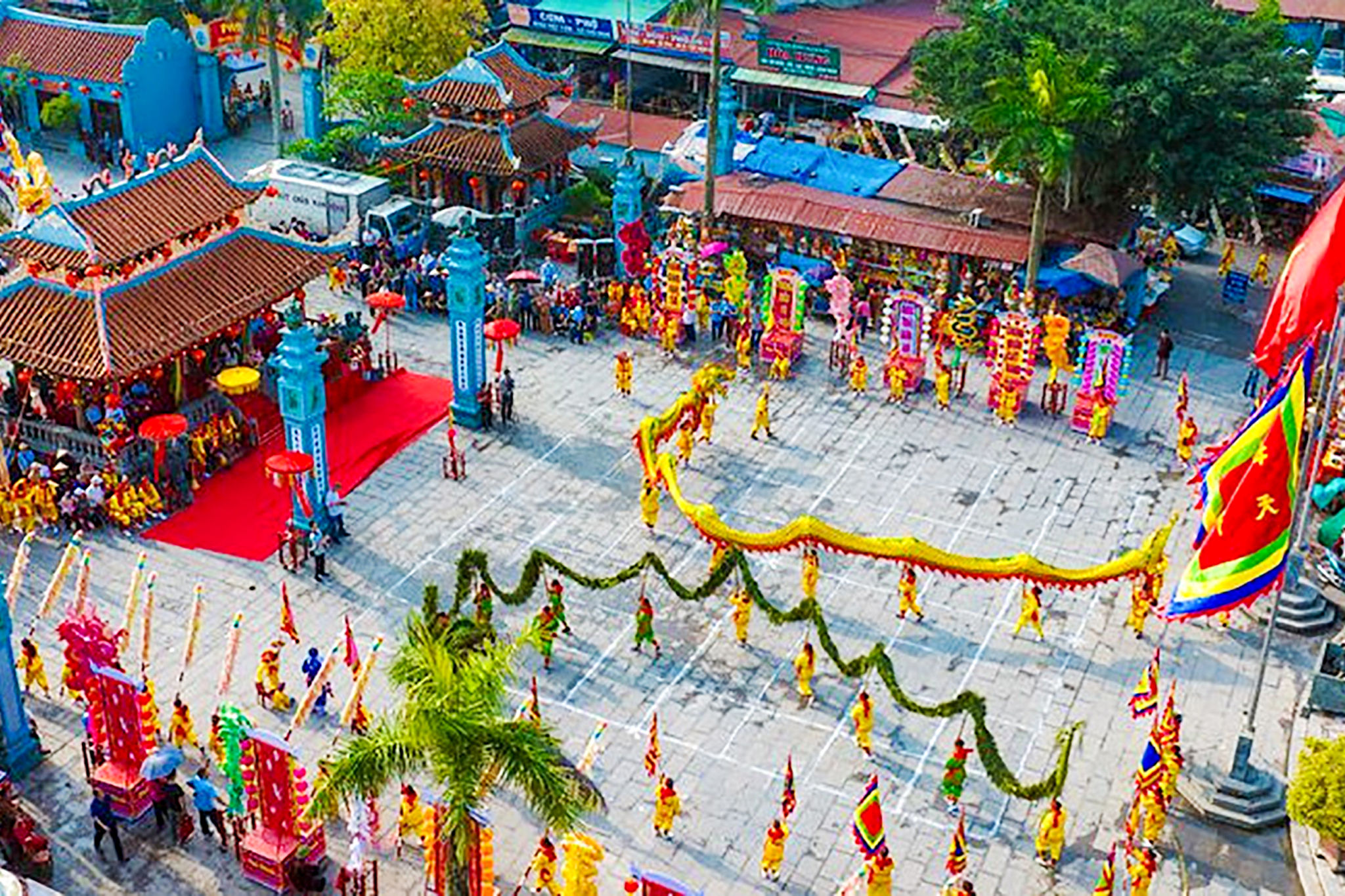 le-hoi-phu-day.jpg