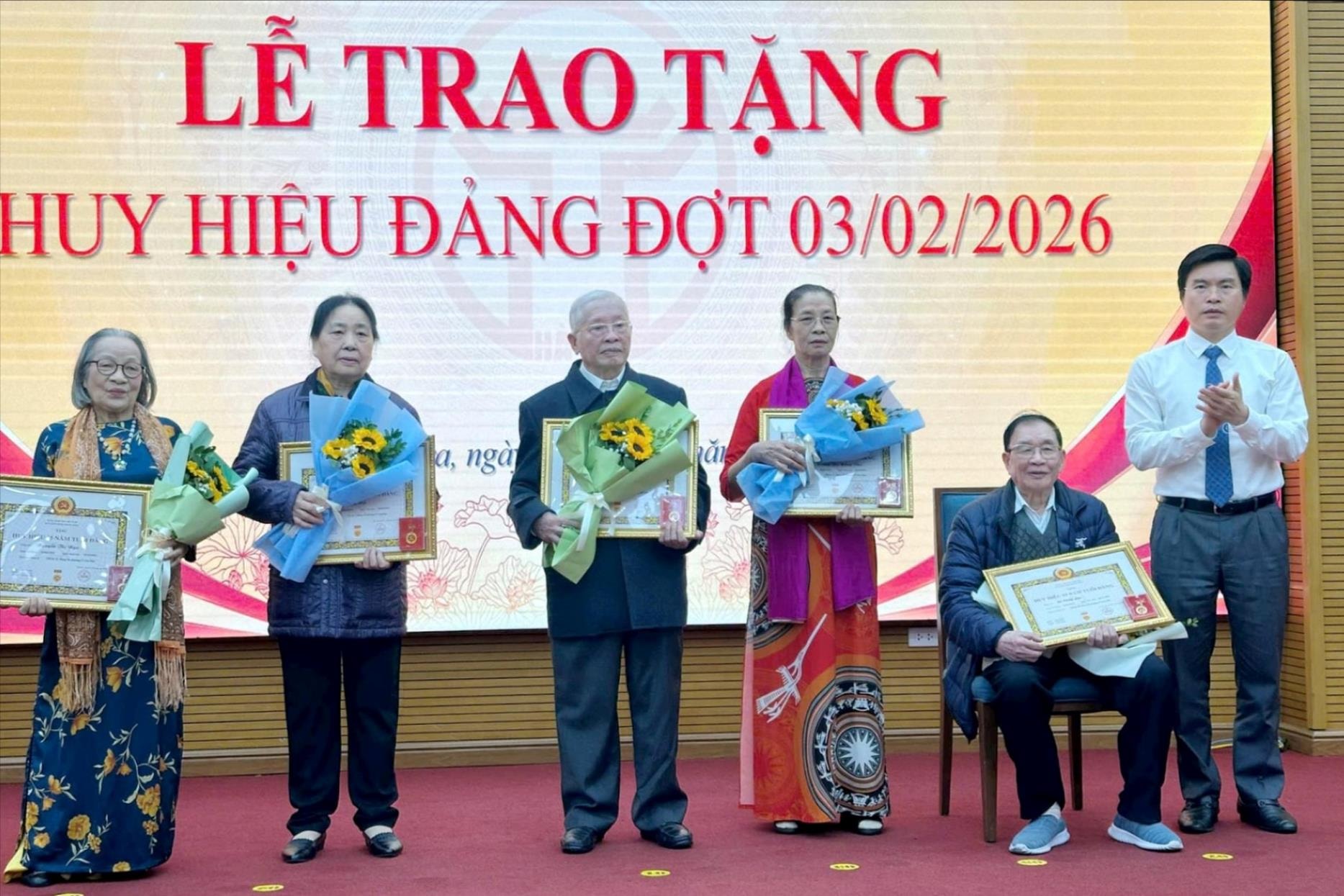 dinh(1).jpg