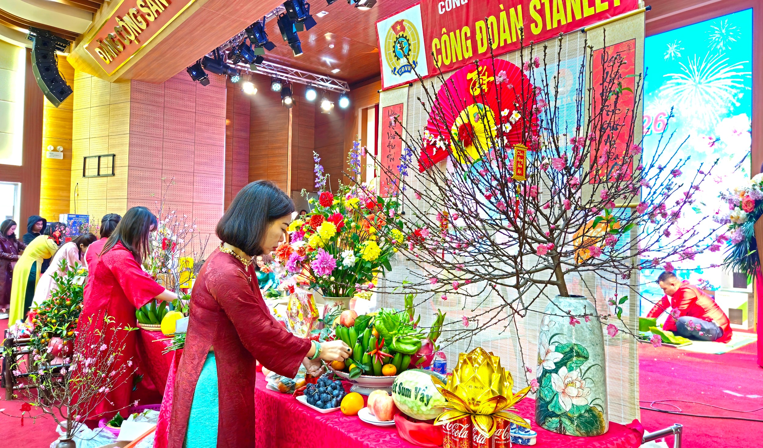 gia-lam-cacdoi.jpg