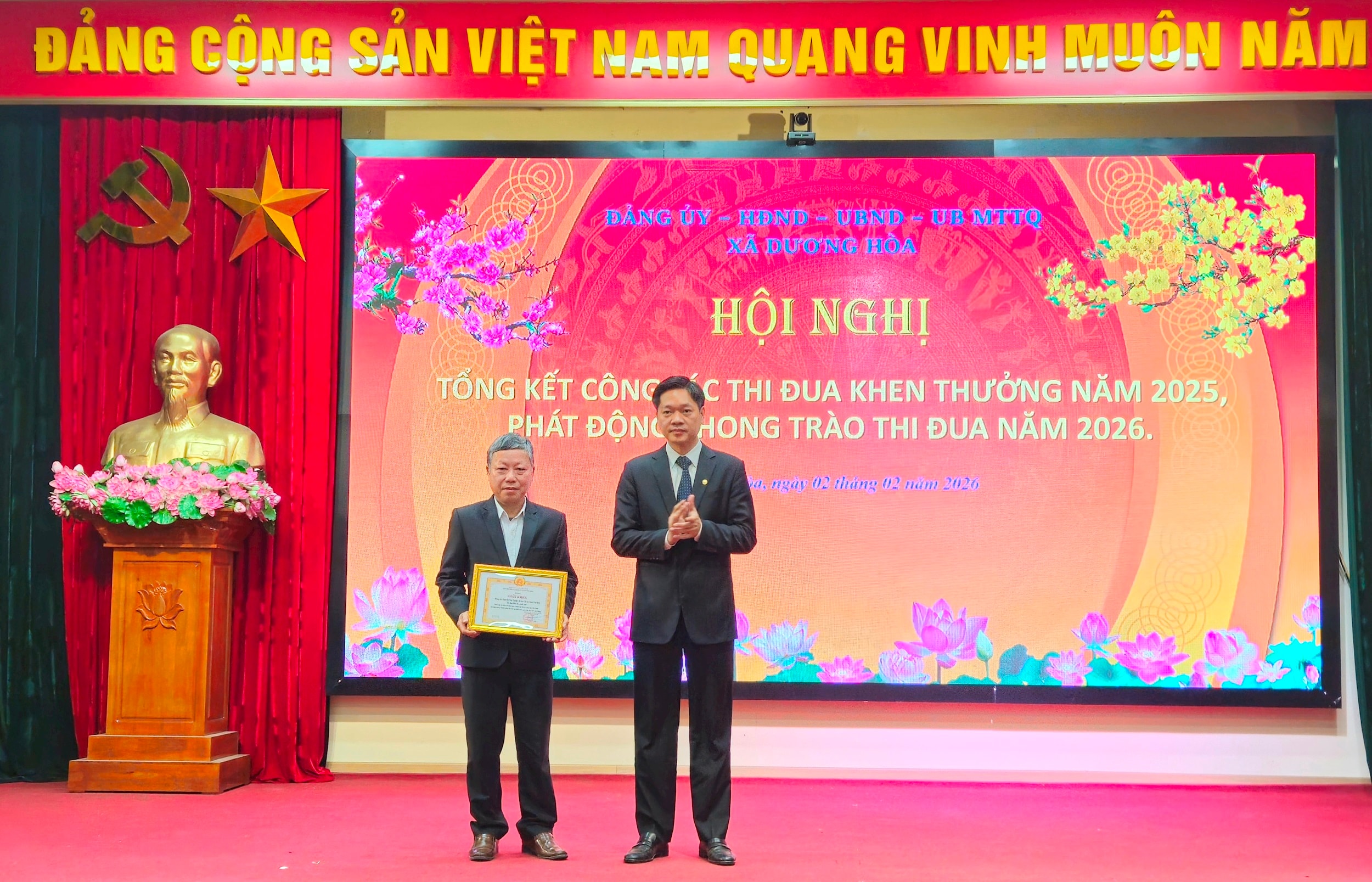 duong-hoa-bt-chi-bo.jpg
