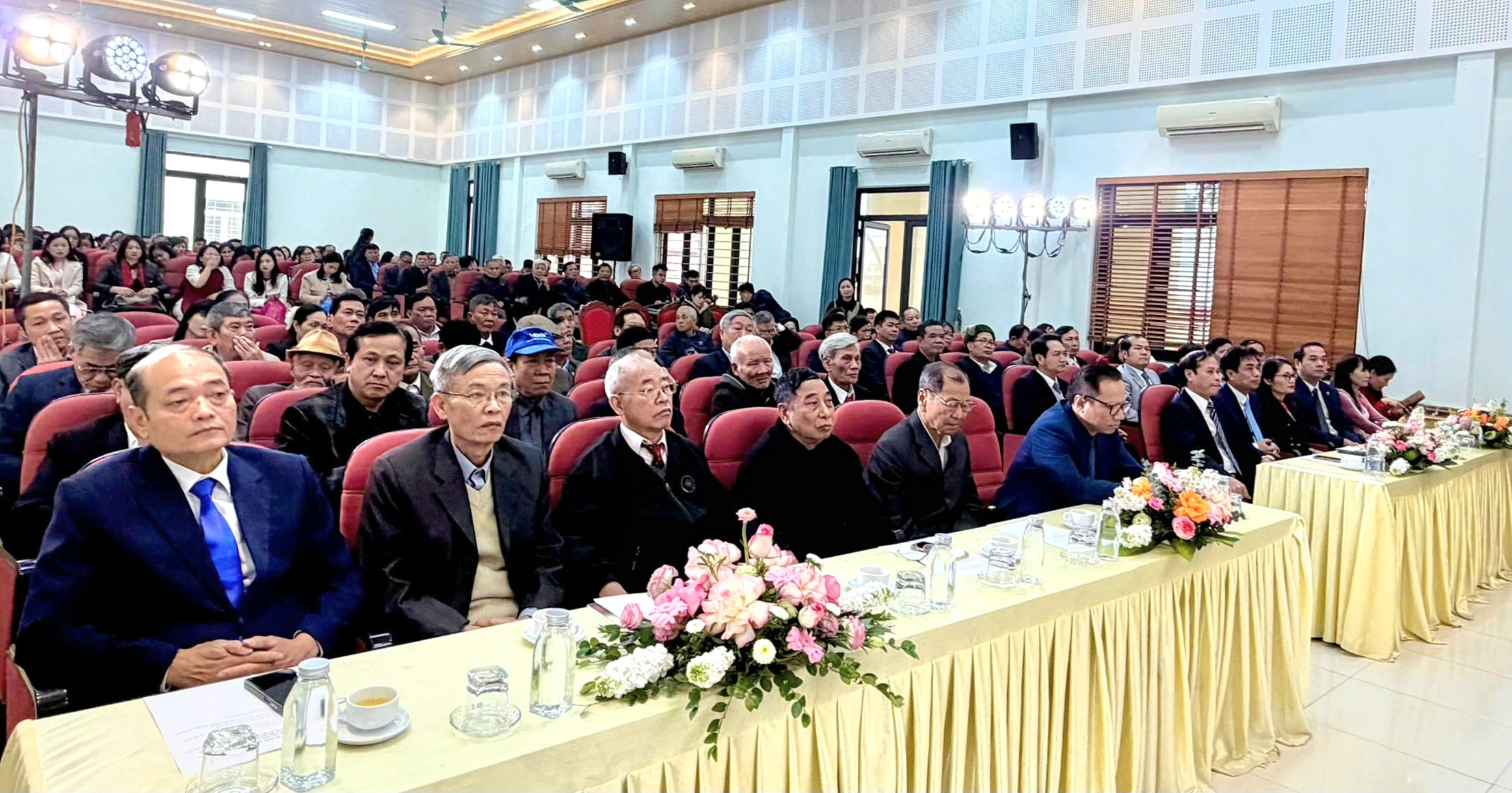 son-dong-qc.jpg