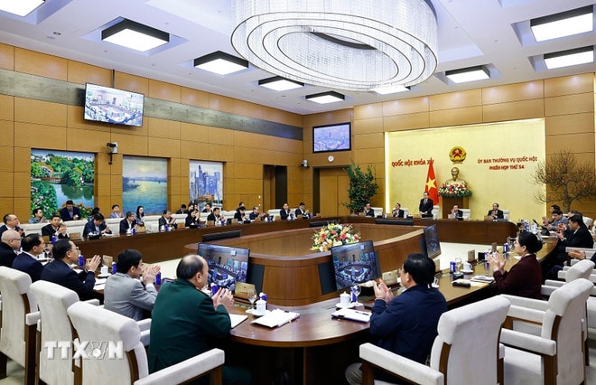khai-mac-phien-hop-thu-54-cua-uy-ban-thuong-vu-quoc-hoi3.jpg