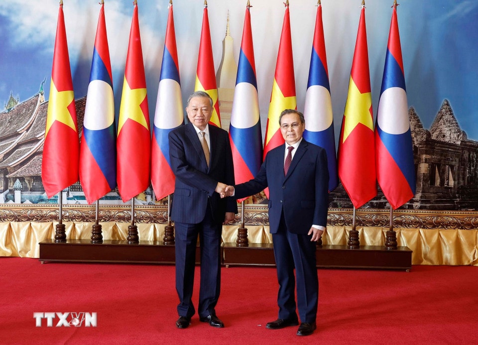 tong-bi-thu-to-lam-hoi-kien-chu-tich-quoc-hoi-lao-5.jpg