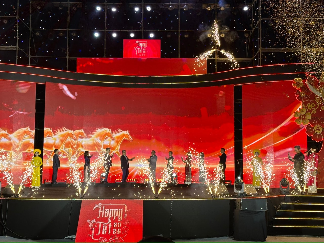 tet-7.jpg