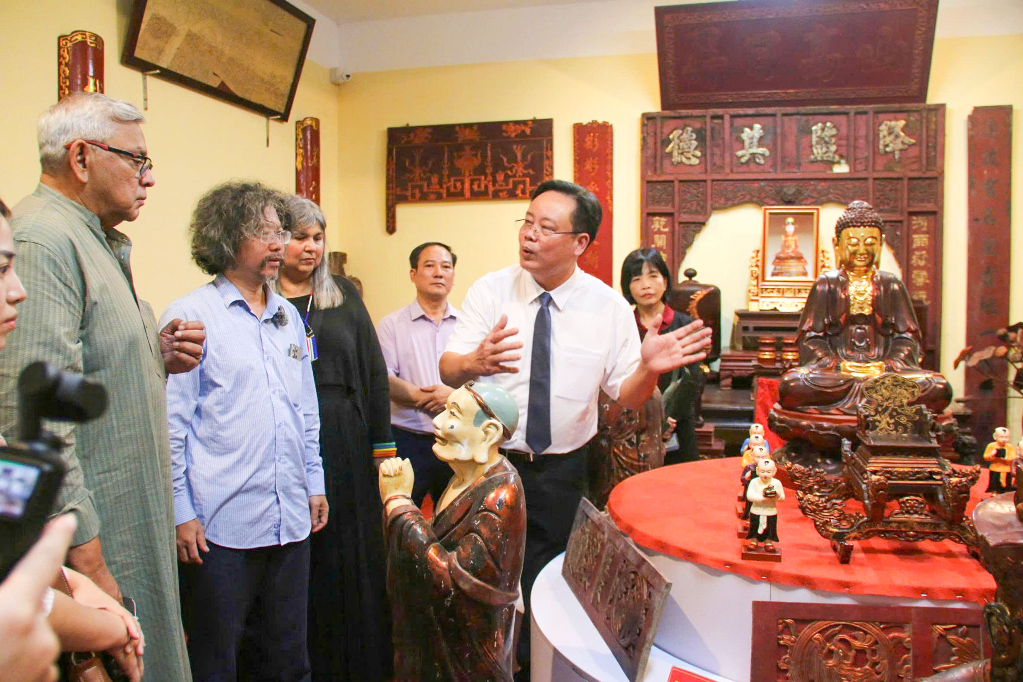 lang-nghe.jpg