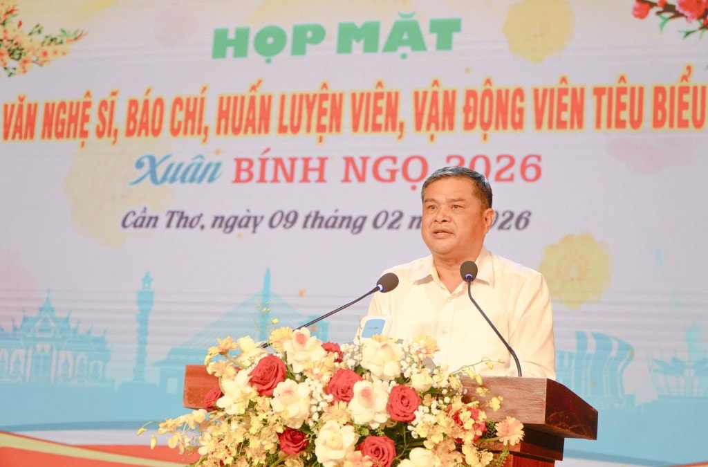 Ông Nguyễn Văn Bảy, thành ủy viên, Giám đốc Sở Văn hóa, Thể thao và Du lịch thành phố Cần Thơ phát biểu