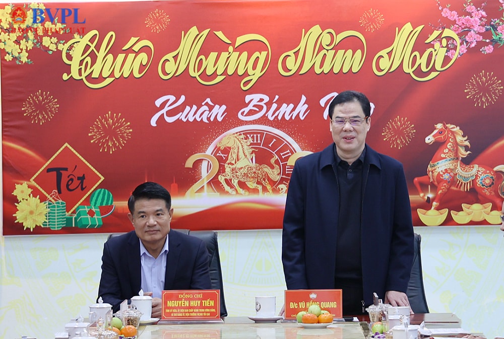 Đồng chí Vũ Hồng Quang, Phó Bí thư Tỉnh ủy, Chủ tịch Uỷ ban MTTQ Việt Nam tỉnh Cao Bằng phát biểu.