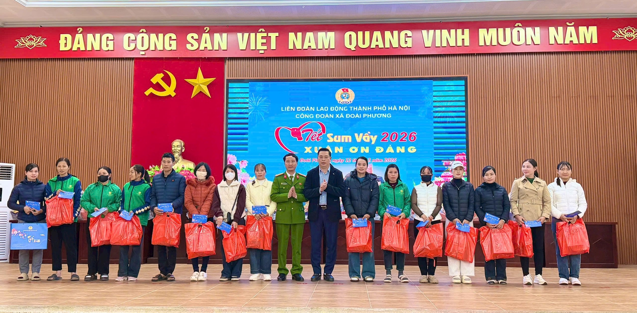 doai-phuong-q03.jpg