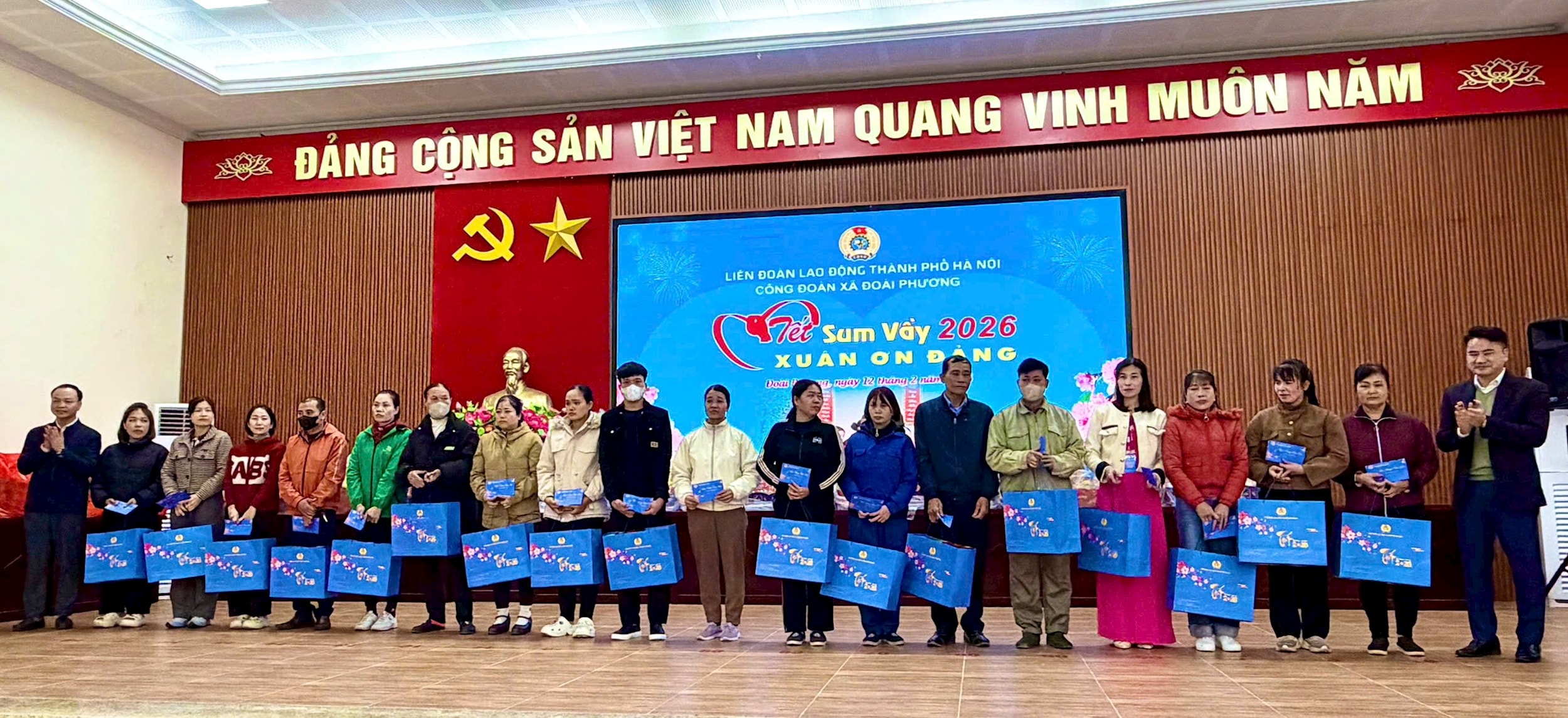 doai-phuong-q5.jpg