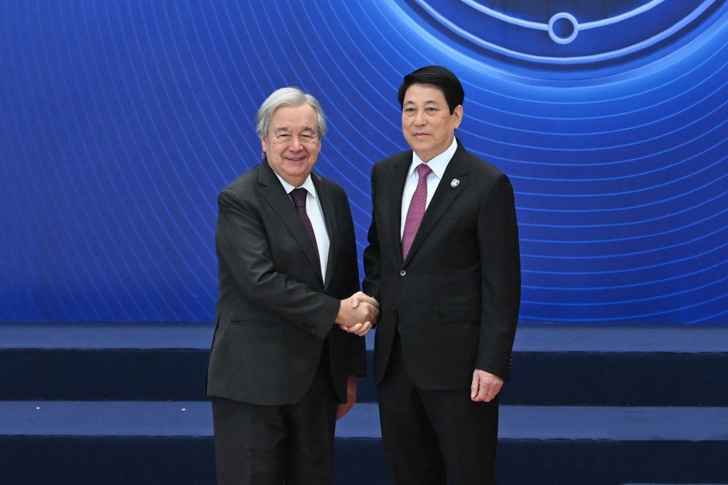 Chủ tịch nước Lương Cường đón tiếp Tổng Thư ký LHQ António Guterres tại Lễ mở ký và Hội nghị cấp cao Công ước của LHQ về chống tội phạm mạng, tháng 10/2025