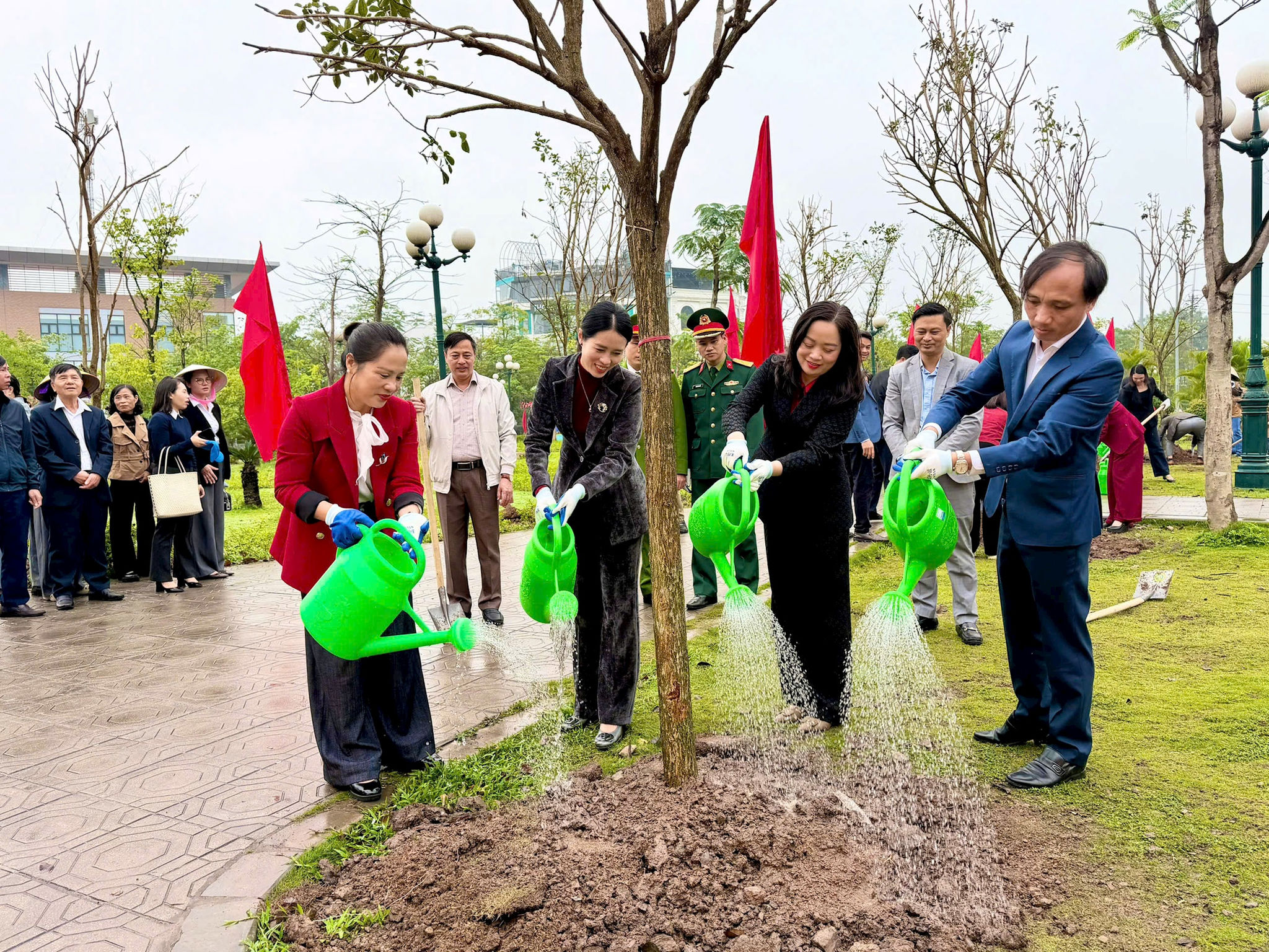 van-dinh(3).jpg