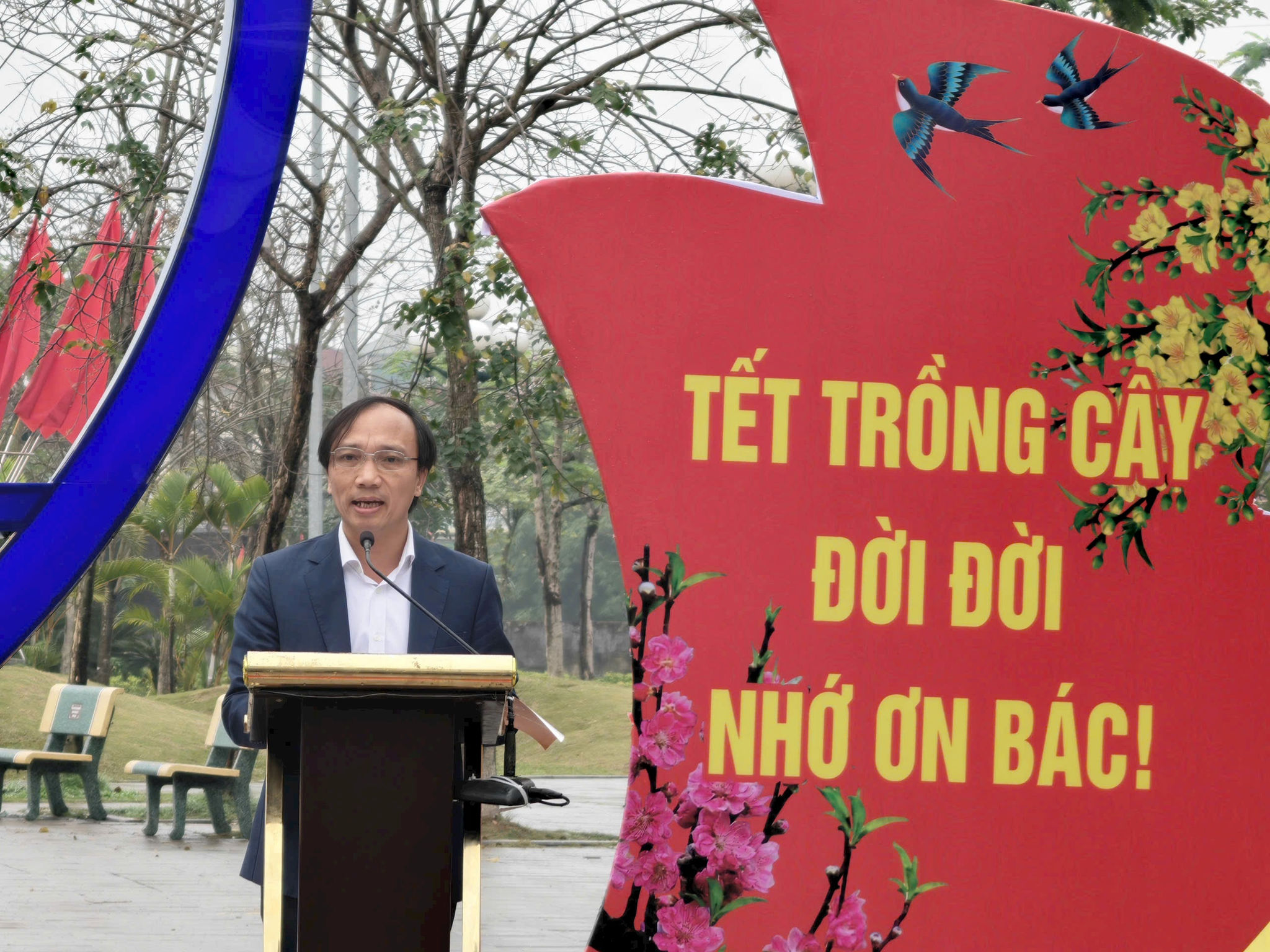 van-dinh-3.jpg