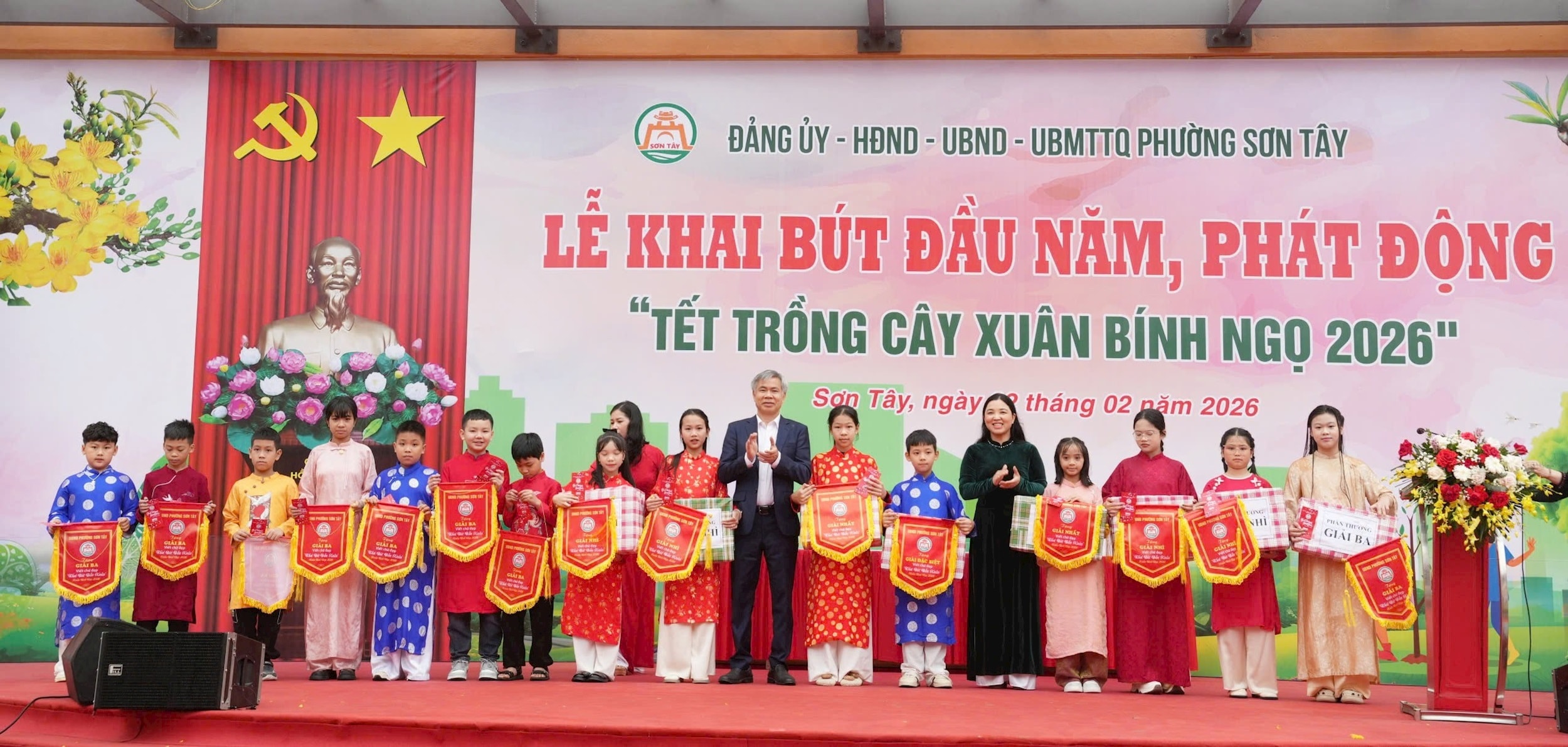 son-tay-khen.jpg
