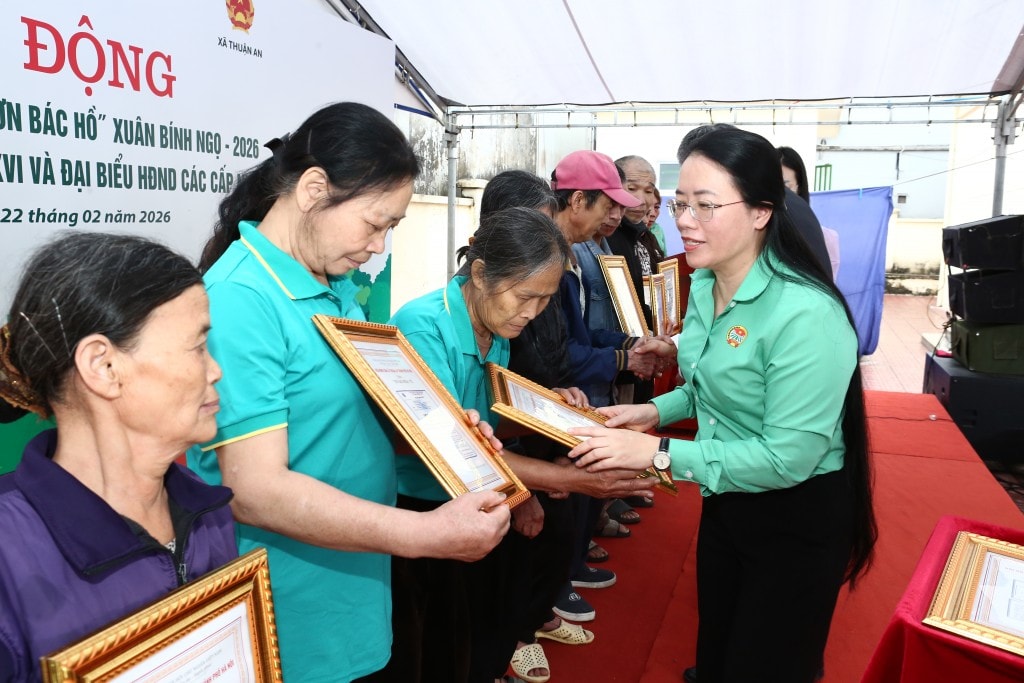Hội Nông dân thành phố Hà Nội phát động “Tết trồng cây đời đời nhớ ơn Bác Hồ” Xuân Bính Ngọ 2026