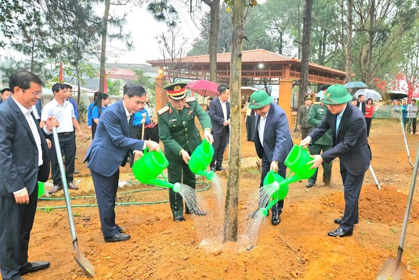 Phó Bí thư Thành ủy Hà Nội Nguyễn Văn Phong