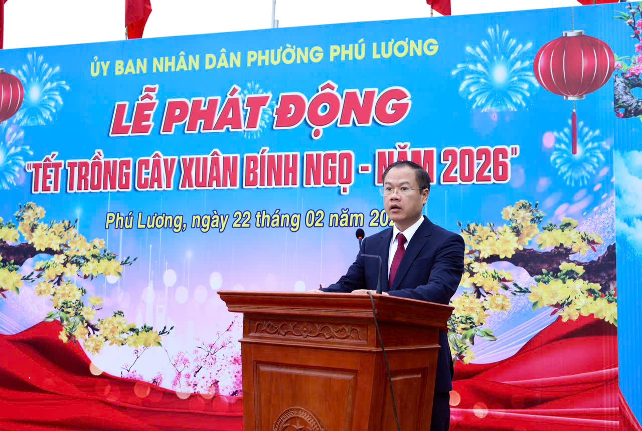 chu-tich-phu-luong.jpg