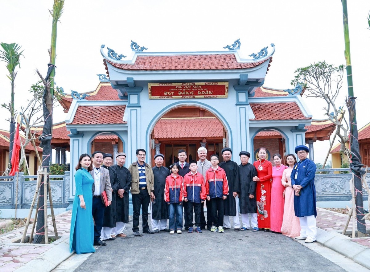 Đưa văn hóa trở thành nguồn lực nội sinh cho sự phát triển bền vững tại xã Ứng Thiên