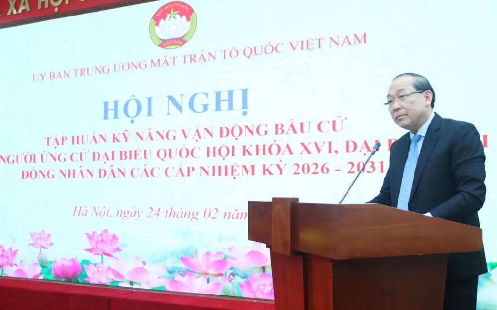 Phó Chủ tịch Ủy ban Trung ương MTTQ Việt Nam Hoàng Công Thủy phát biểu tại hội nghị