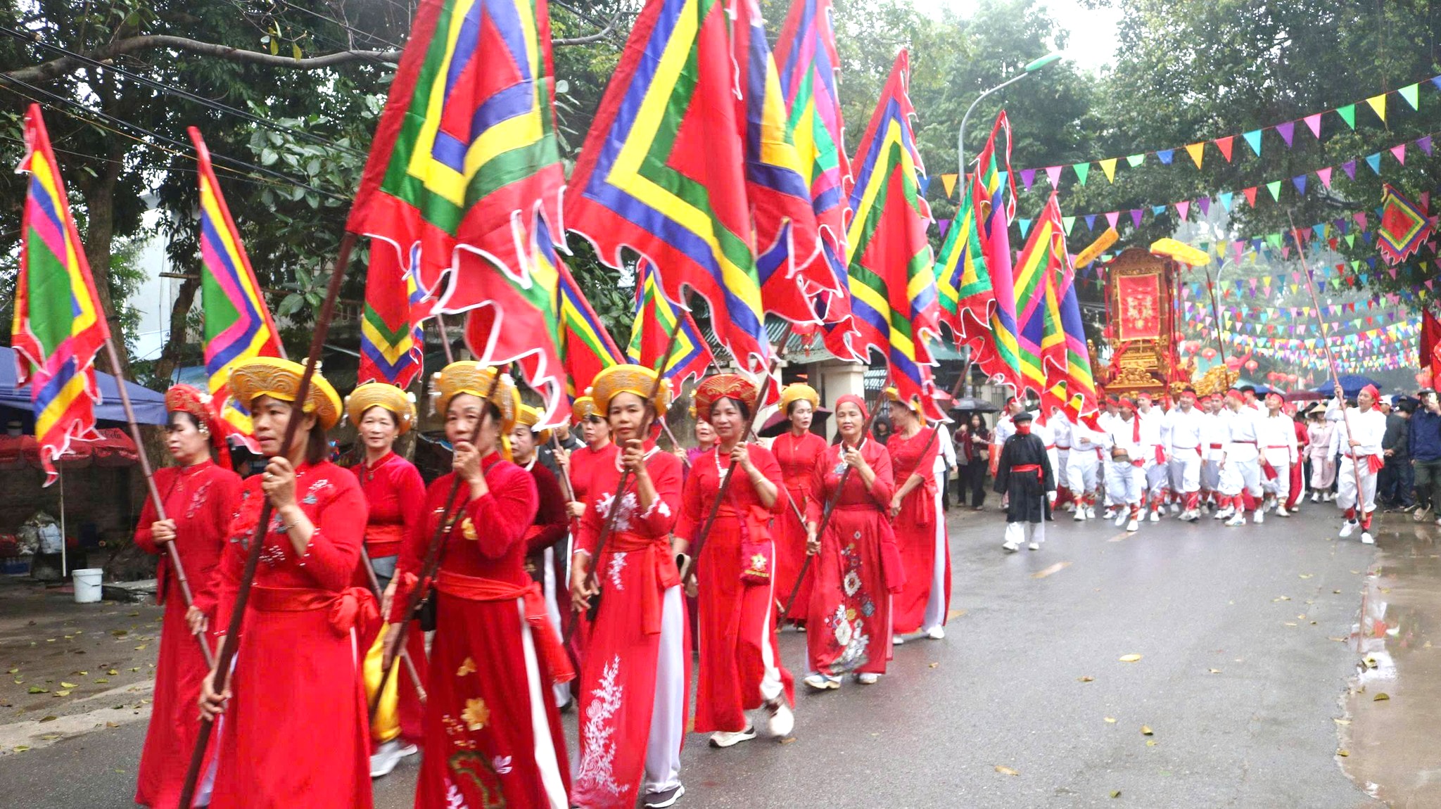 phu-luu-te8.jpg