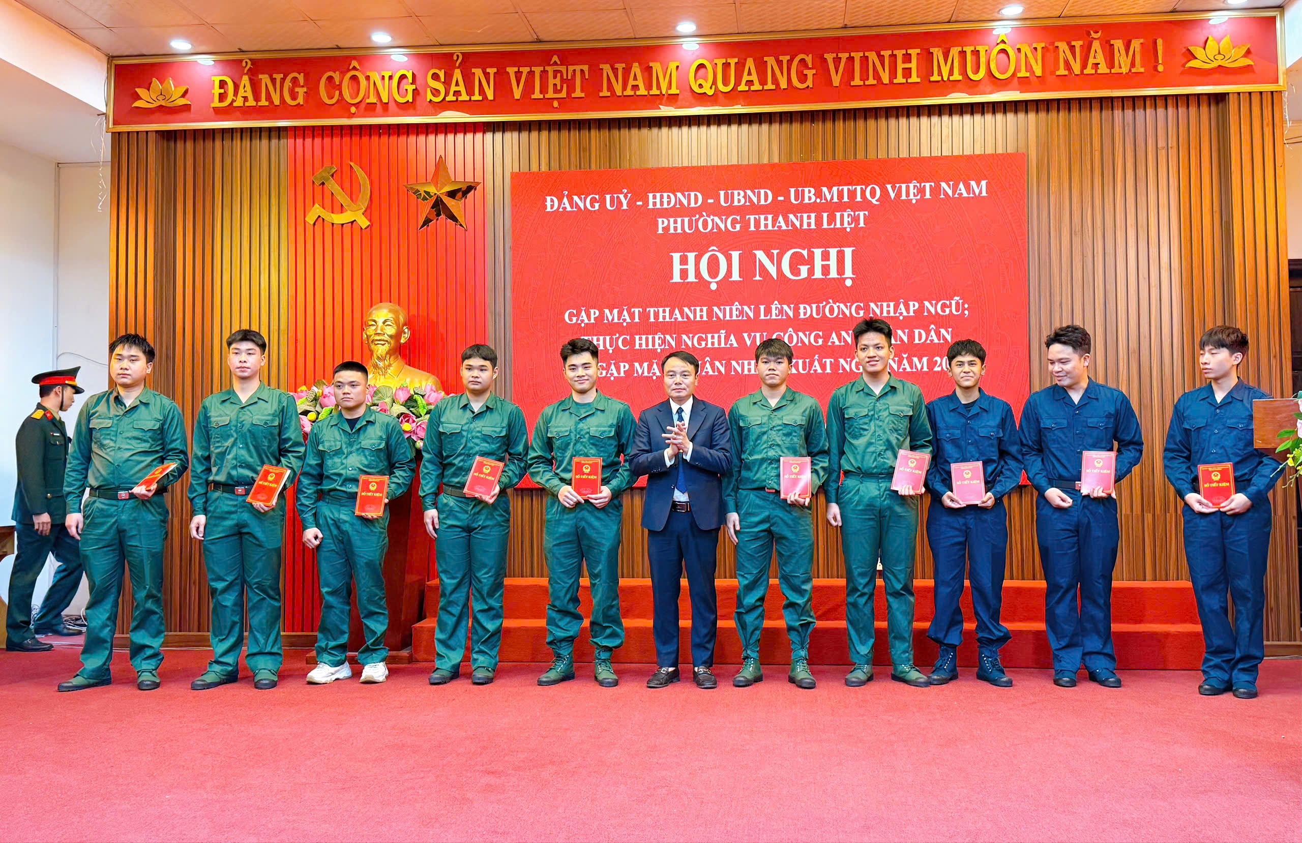 thanh-nien-2.jpg