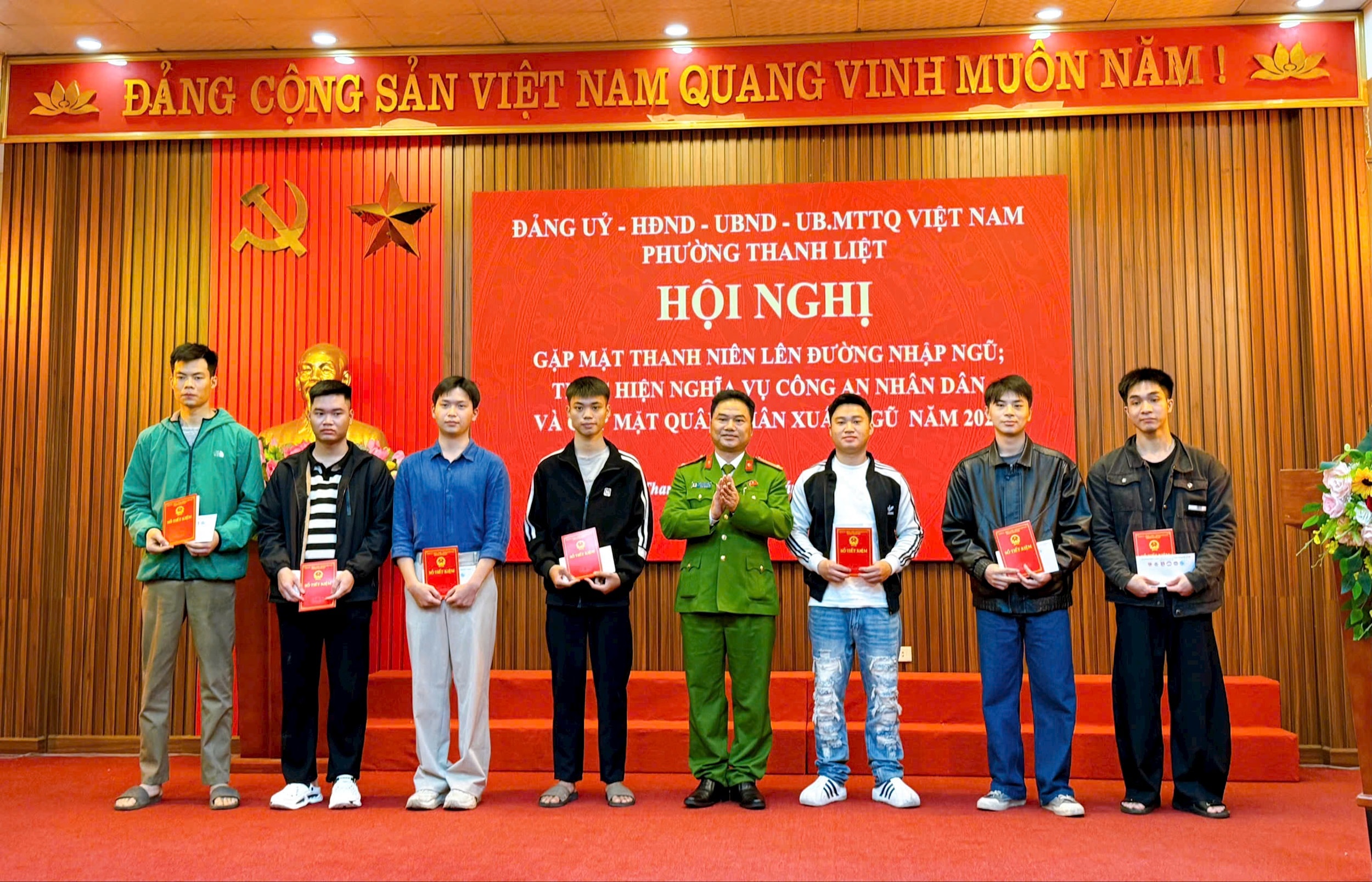 thanh-nien-4.jpg